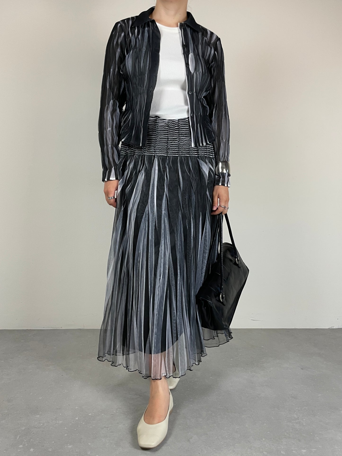 Camicia bicolor in tulle plissettato