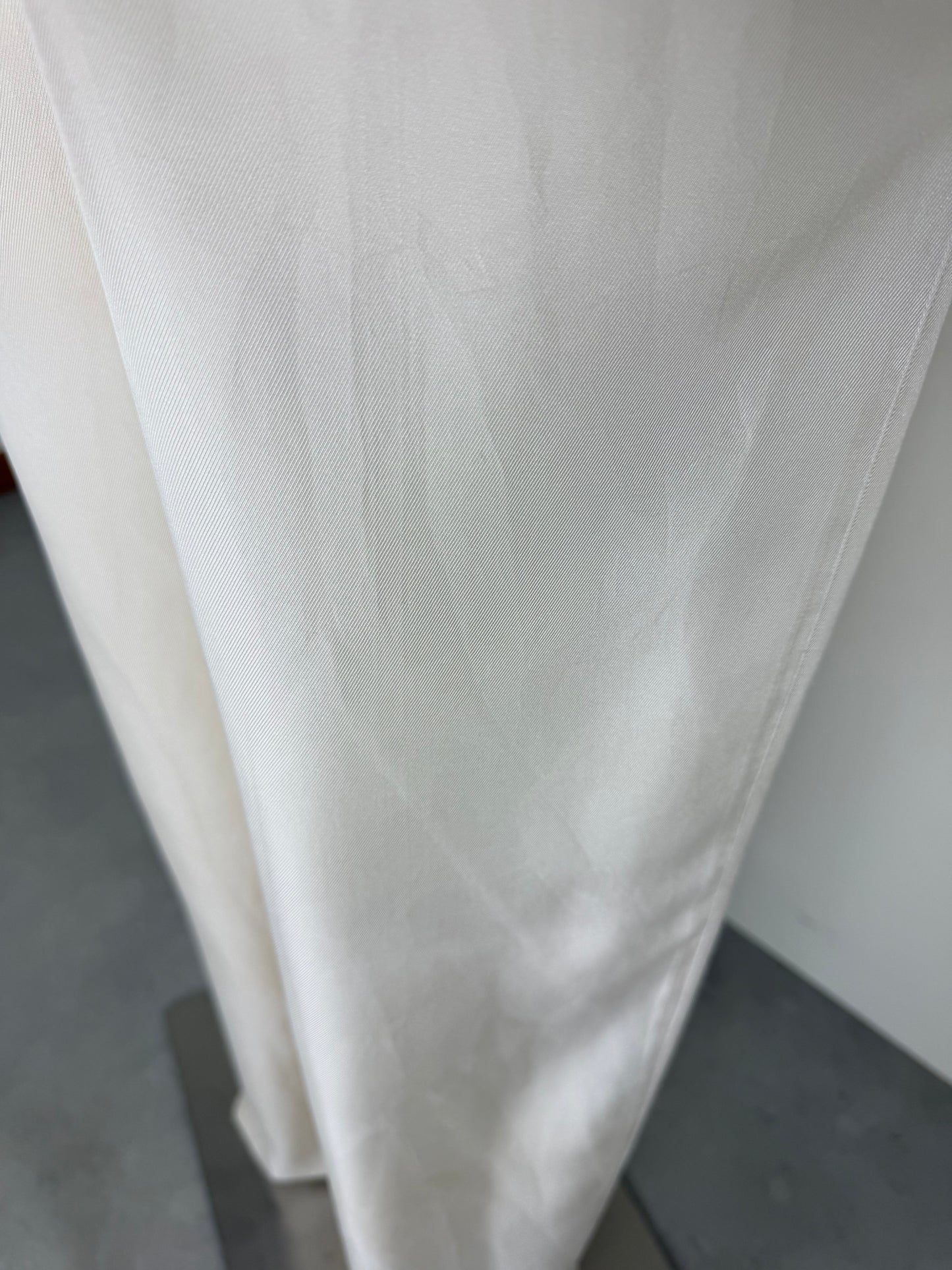 Pantaloni a palazzo in pura seta color latte