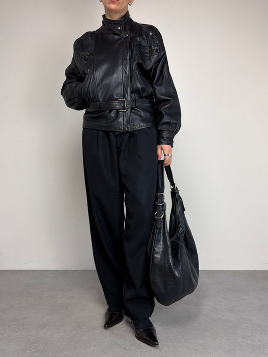 Bomber vintage in vera pelle nera con cintura in vita
