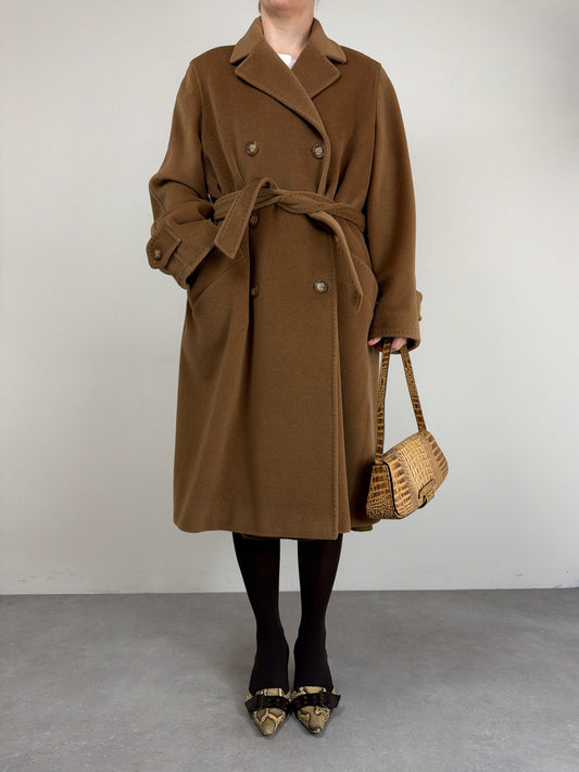 Cappotto vintage in beaver di lana a doppiopetto con cintura