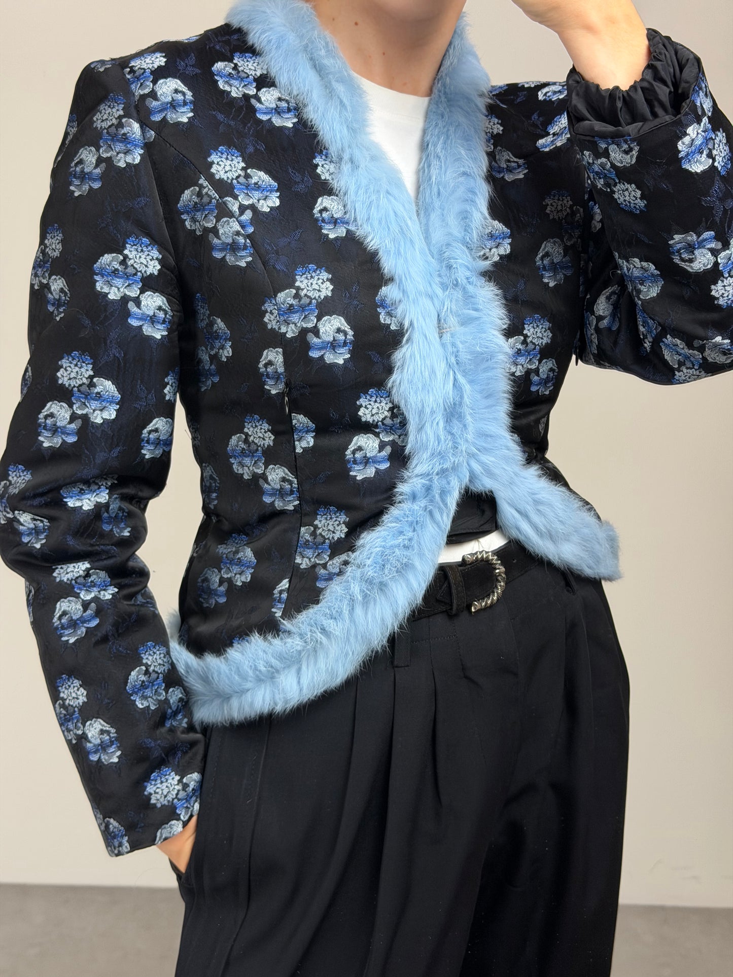 Giacca vintage in jacquard con pelliccia