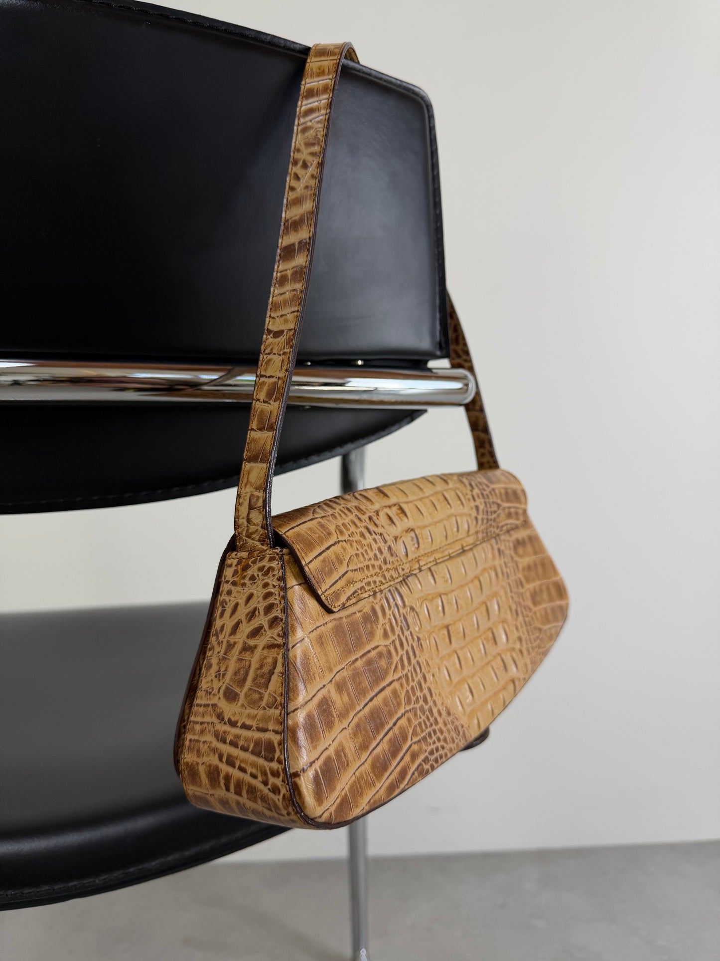 Borsa vintage in vera pelle effetto coccodrillo