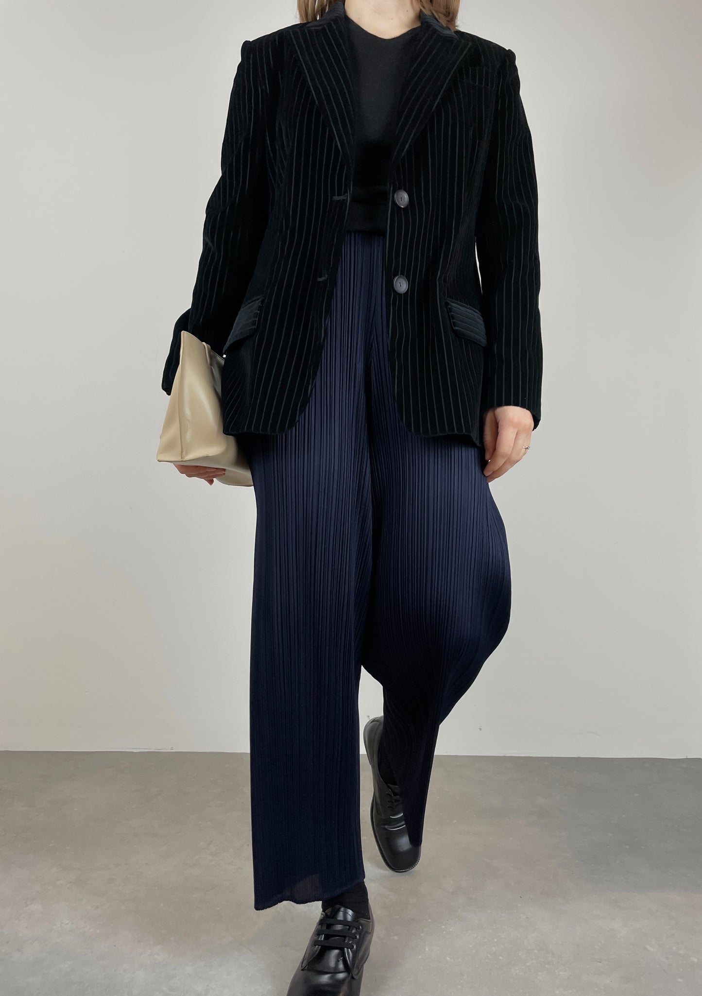 Genny velvet blazer