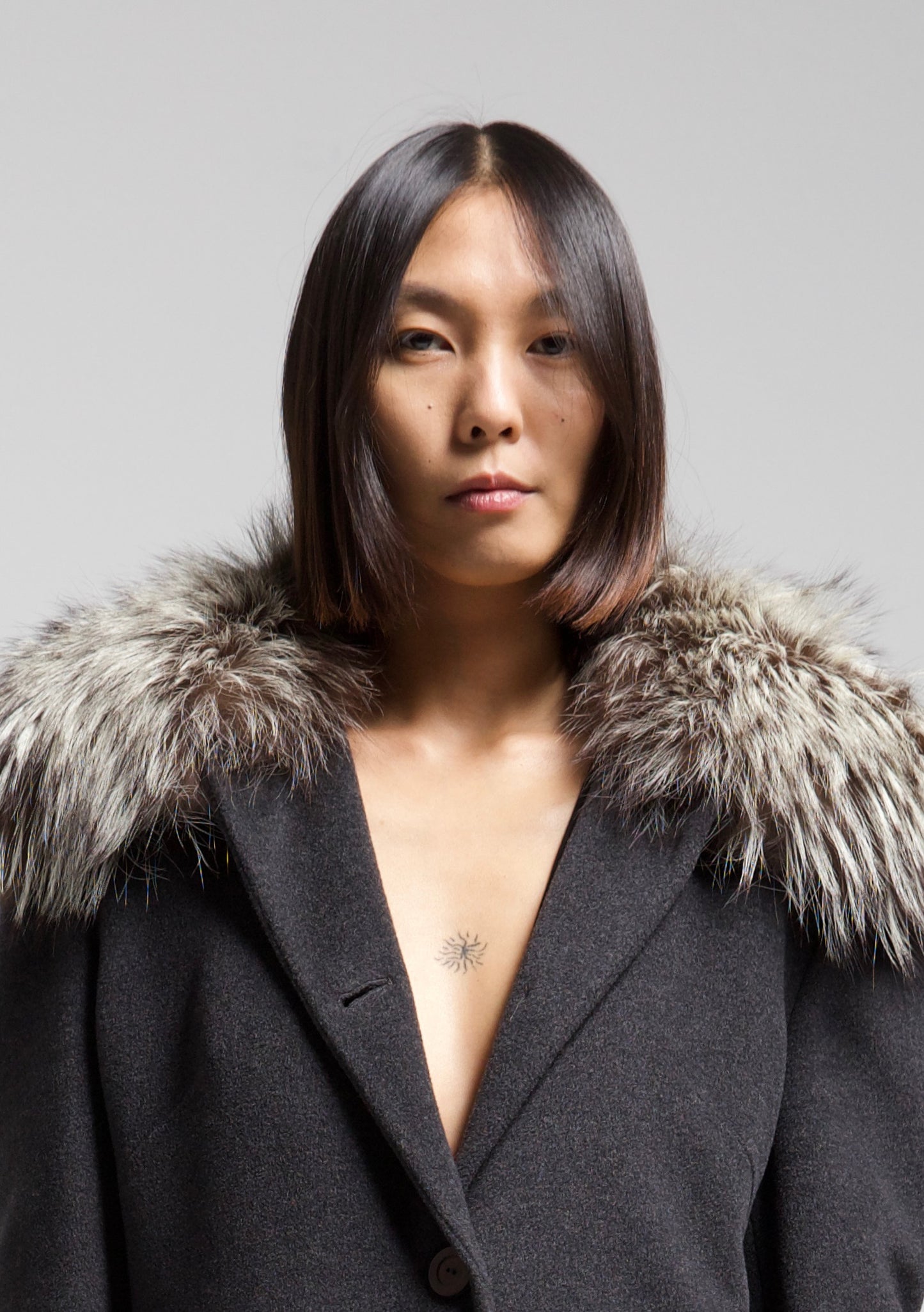 Cappotto in lana e cashmere con collo di volpe