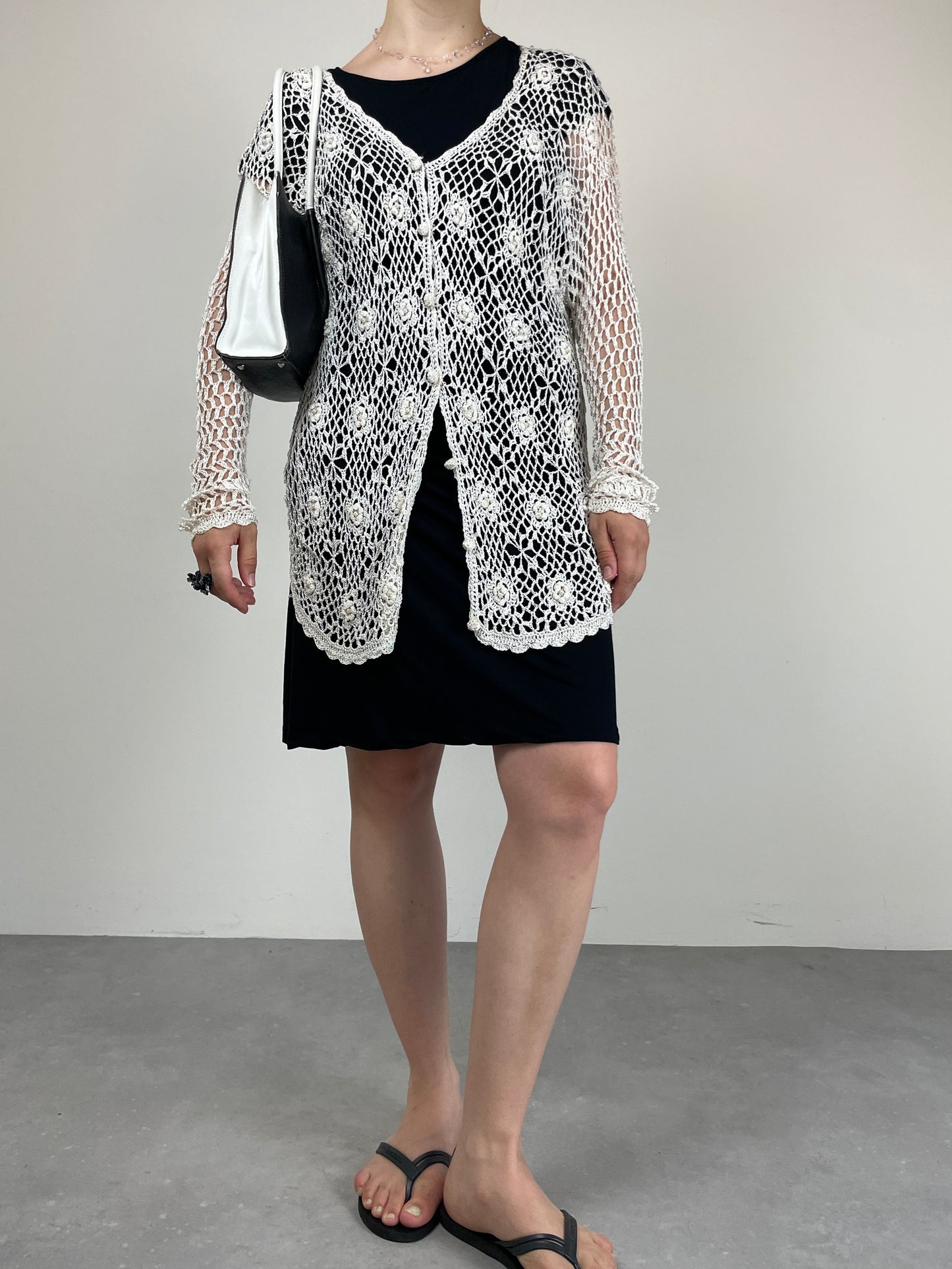 Cardigan all’uncinetto con motivo floreale