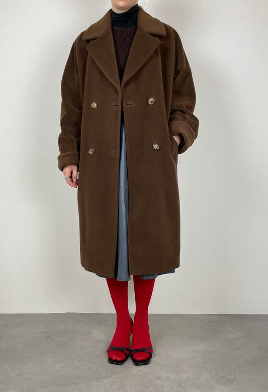 Wool and cashmere chocolate coat