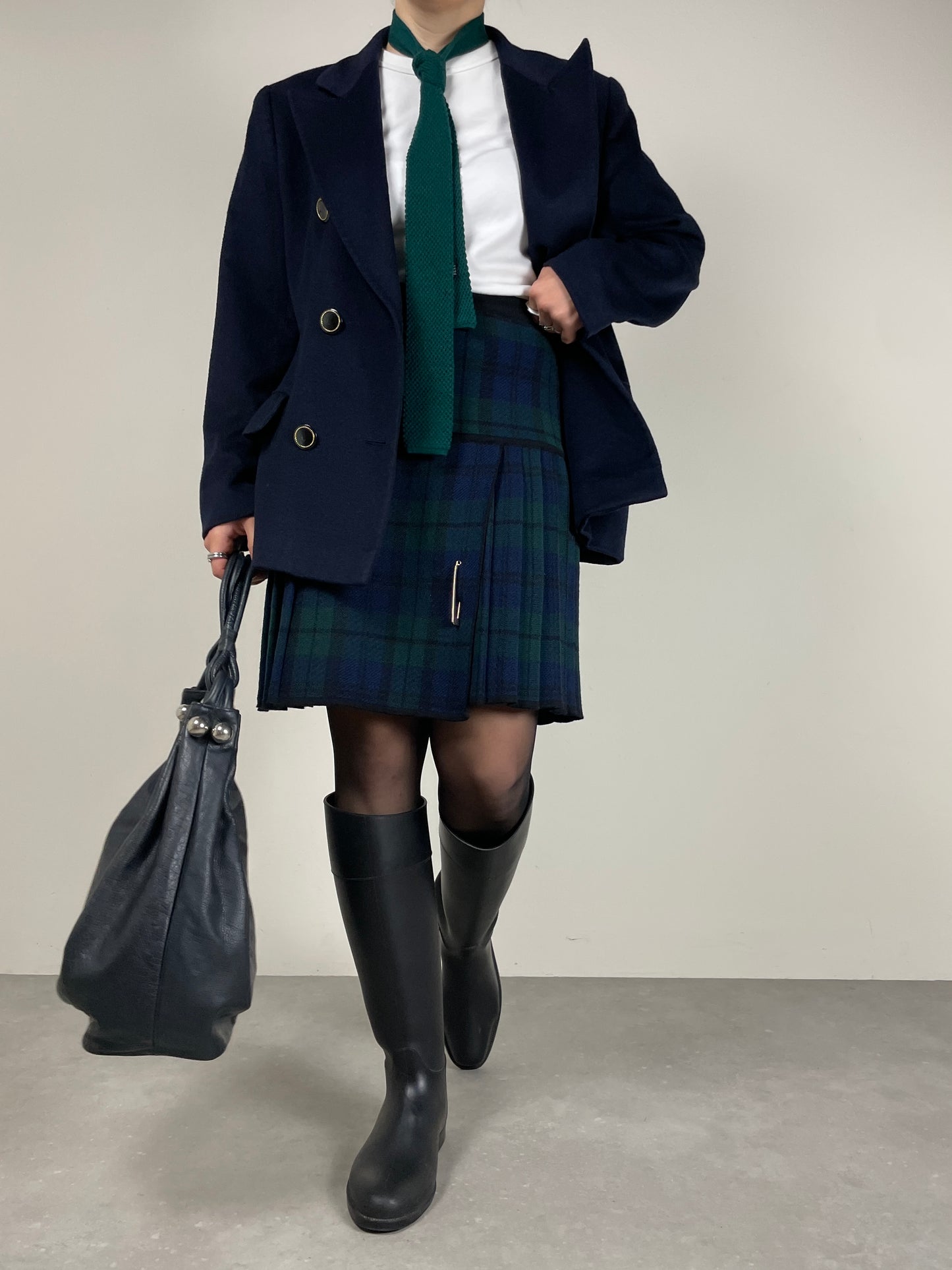 Gonna in maglia di lana tartan a pieghe con spilla oro by Luisa Spagnoli