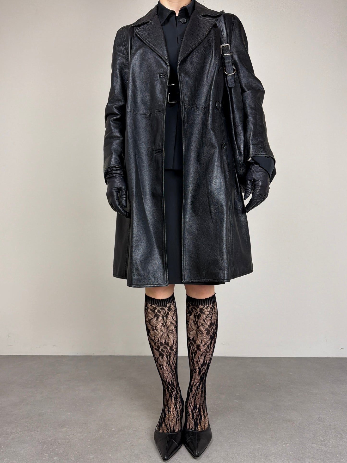 Trench vintage in vera pelle a doppiopetto