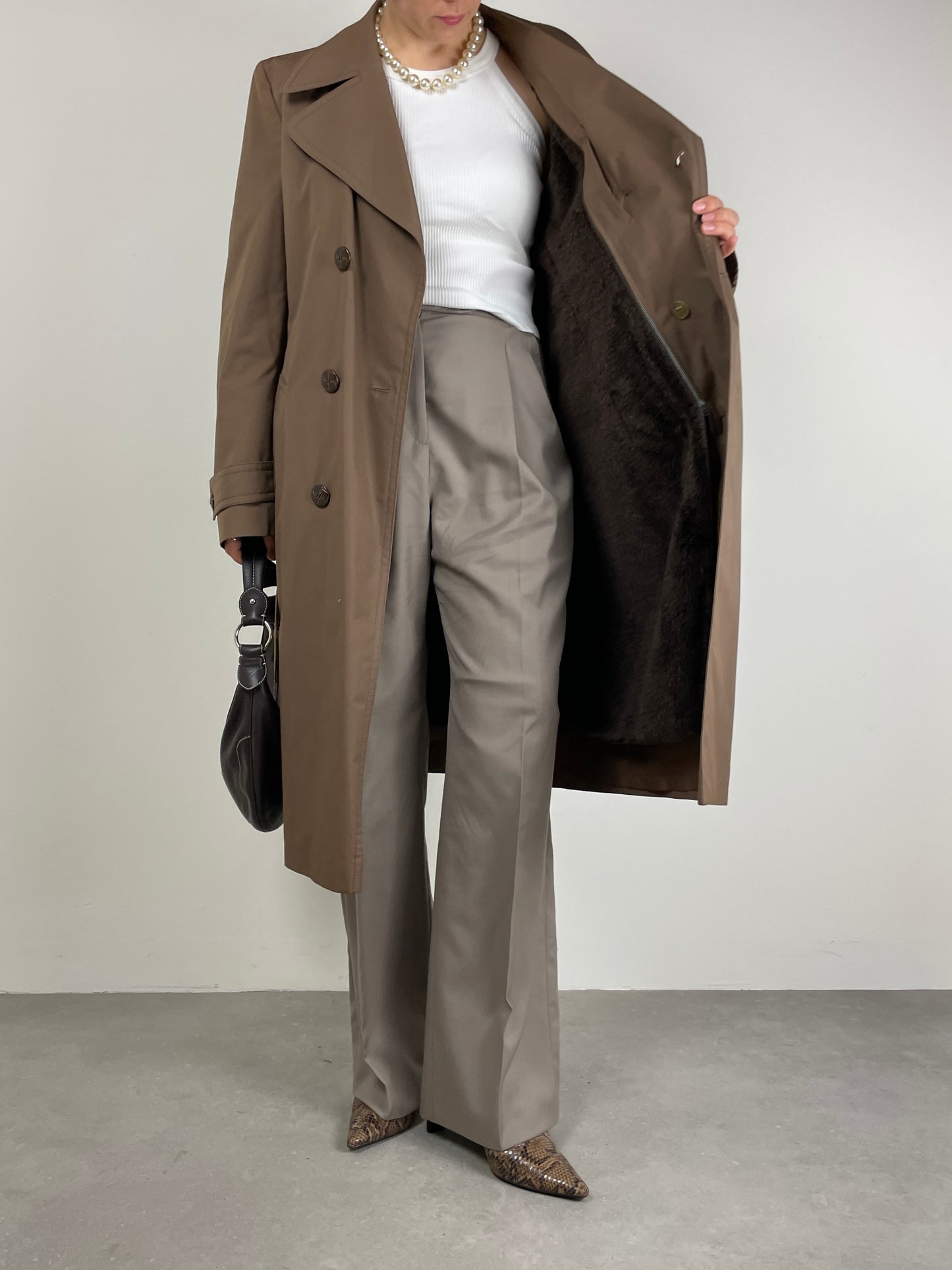 Trench vintage con gilet in finta pelliccia rimovibile