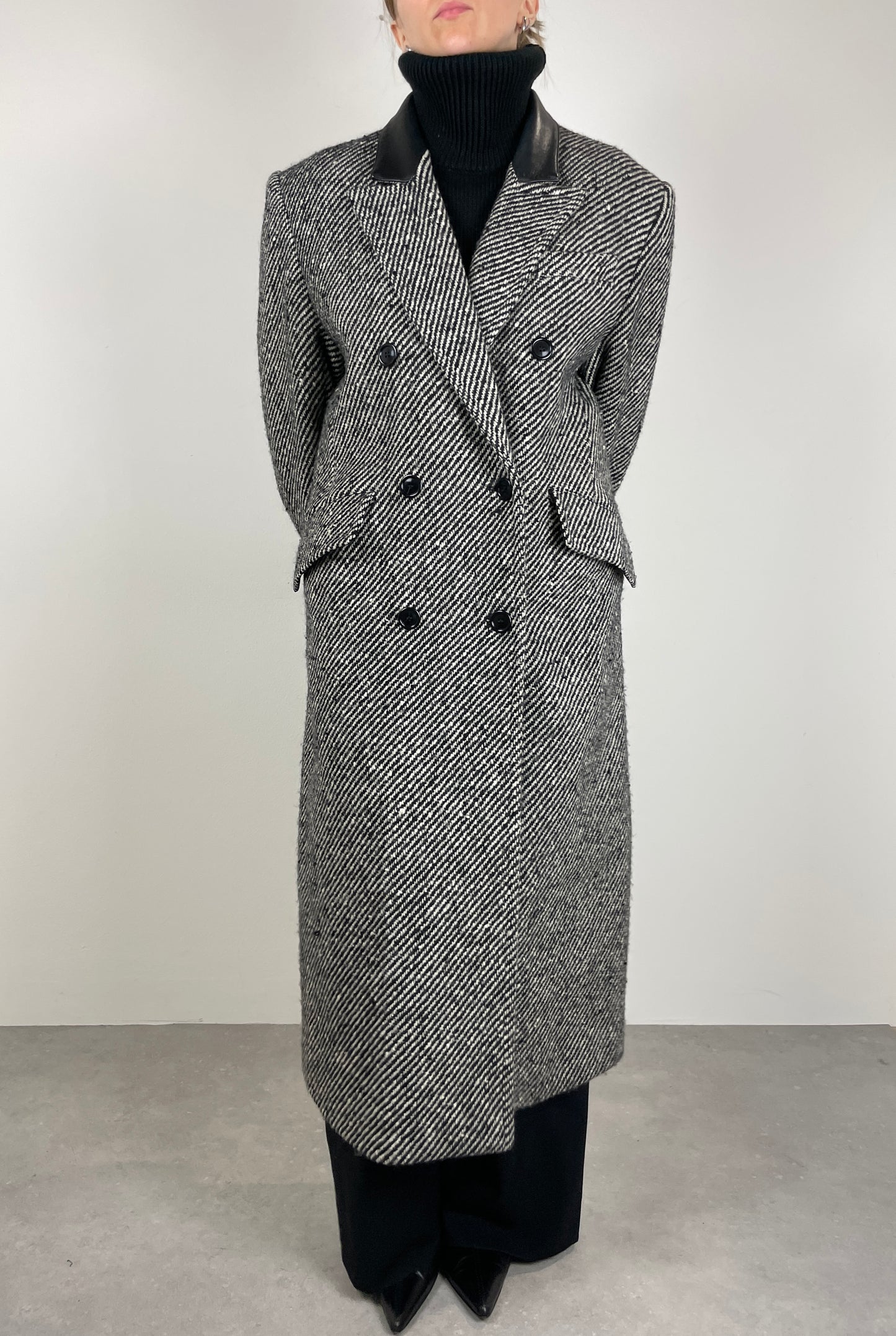 GUY LAROCHE wool coat