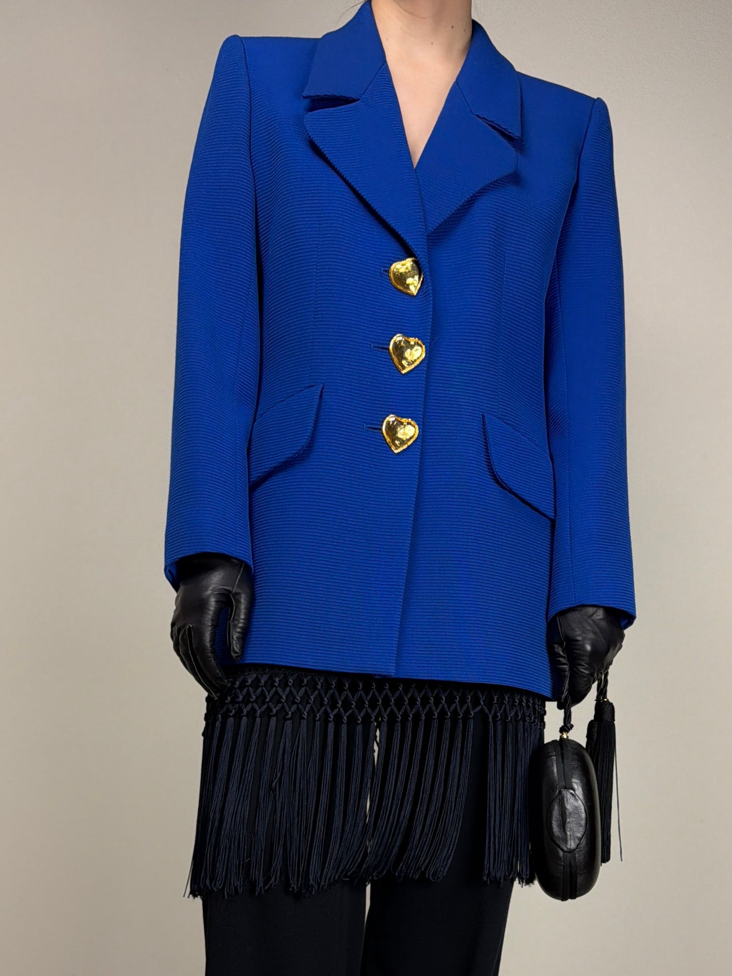 Yves Saint Laurent blazer iconico con i bottoni a cuore