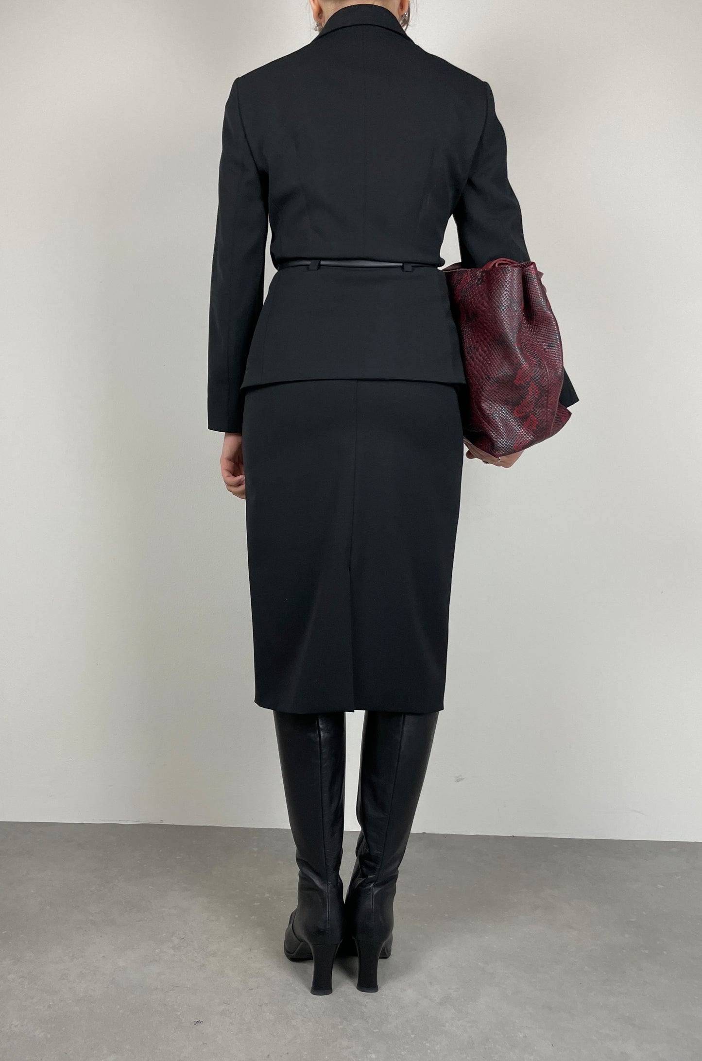 Made in Italy black skirt suit