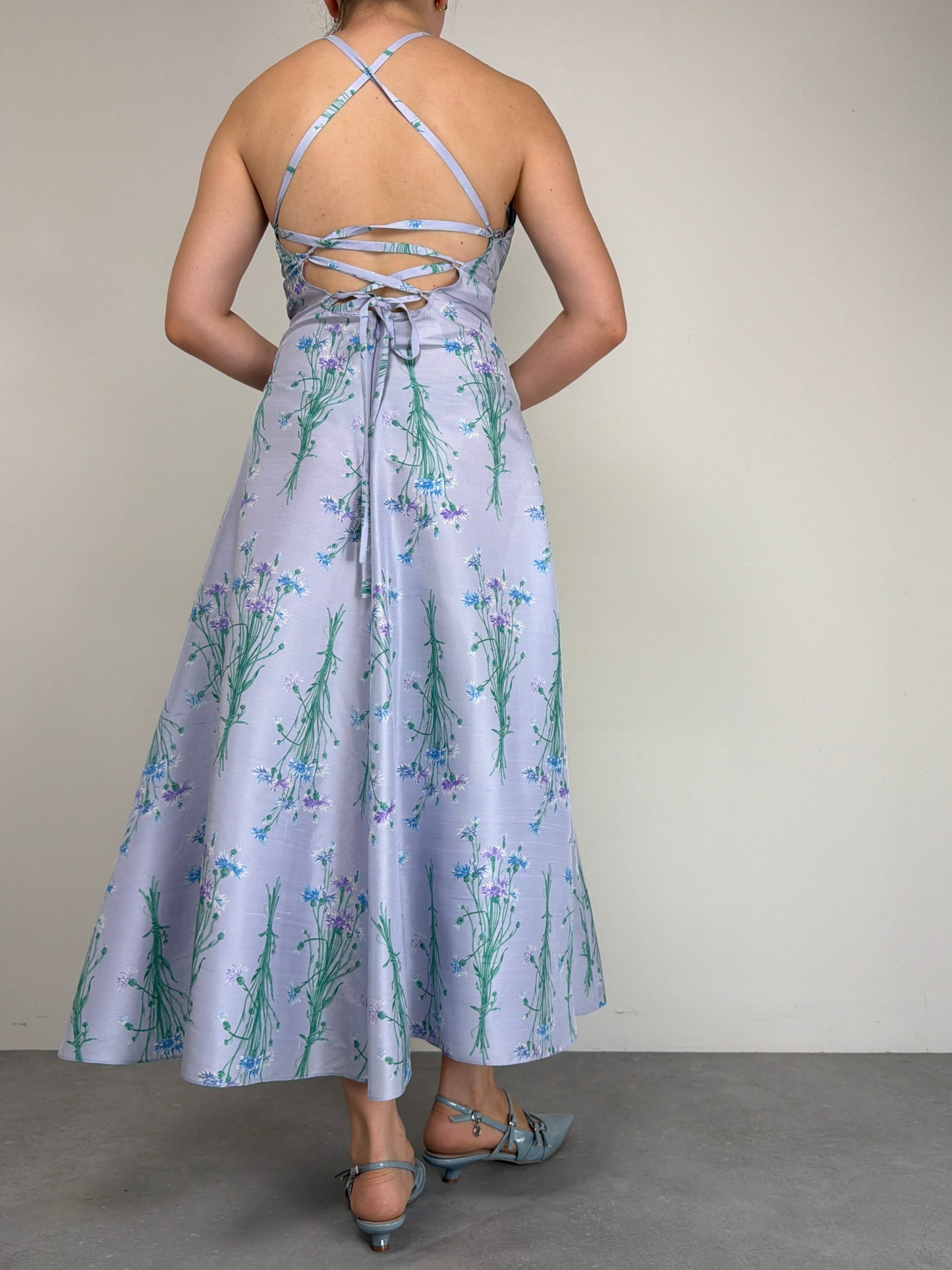 GENNY abito in seta con incrocio sulla schiena