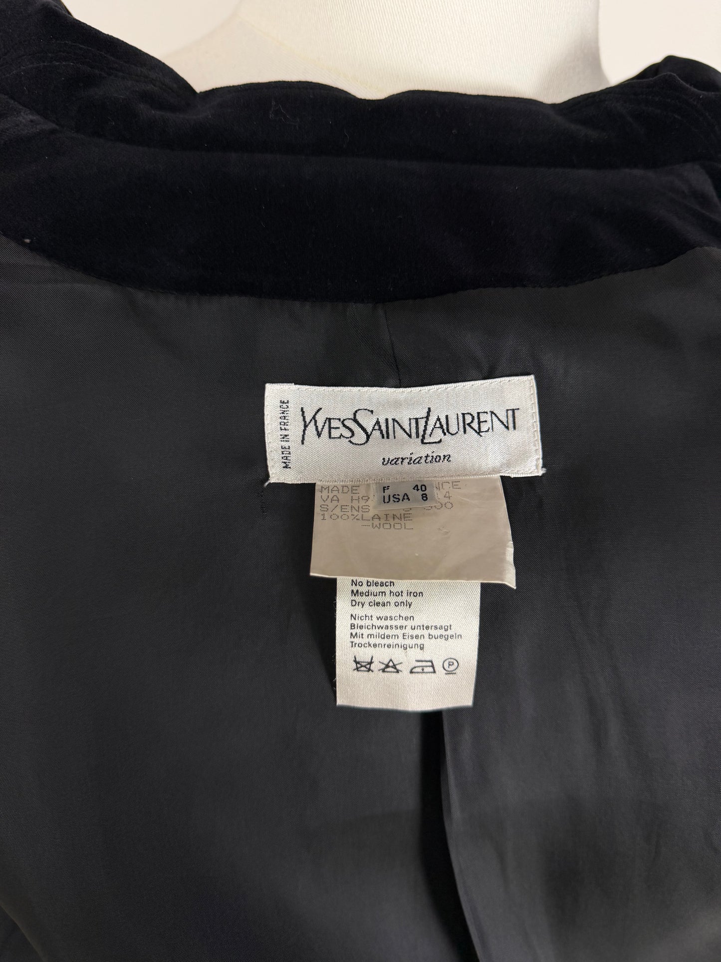 Yves Saint Laurent tailleur in lana