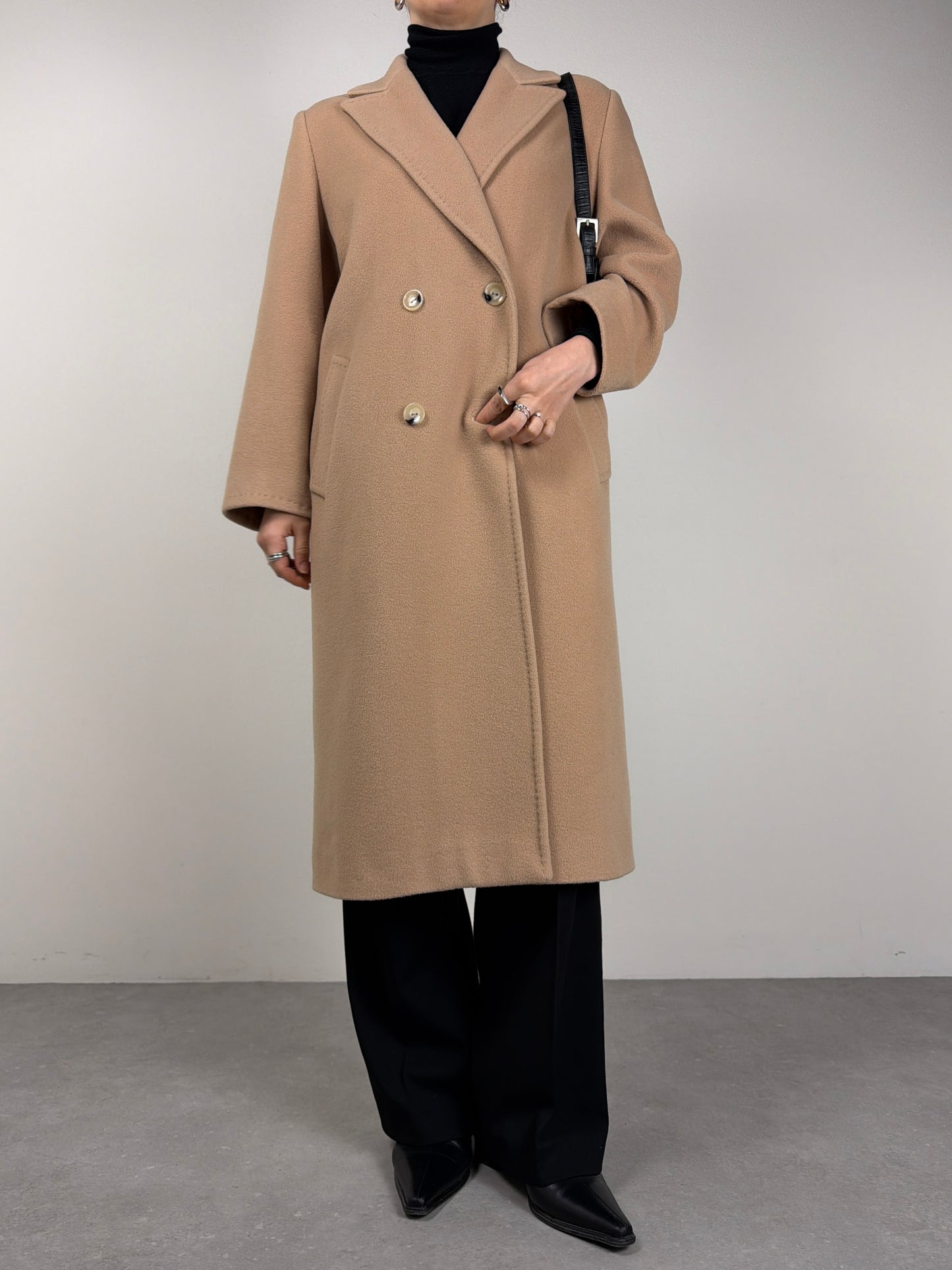 Cinzia Rocca cappotto in lana, lambswool e cashmere color beige