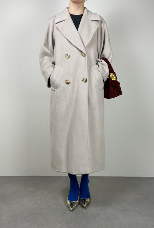 Seashell wool coat