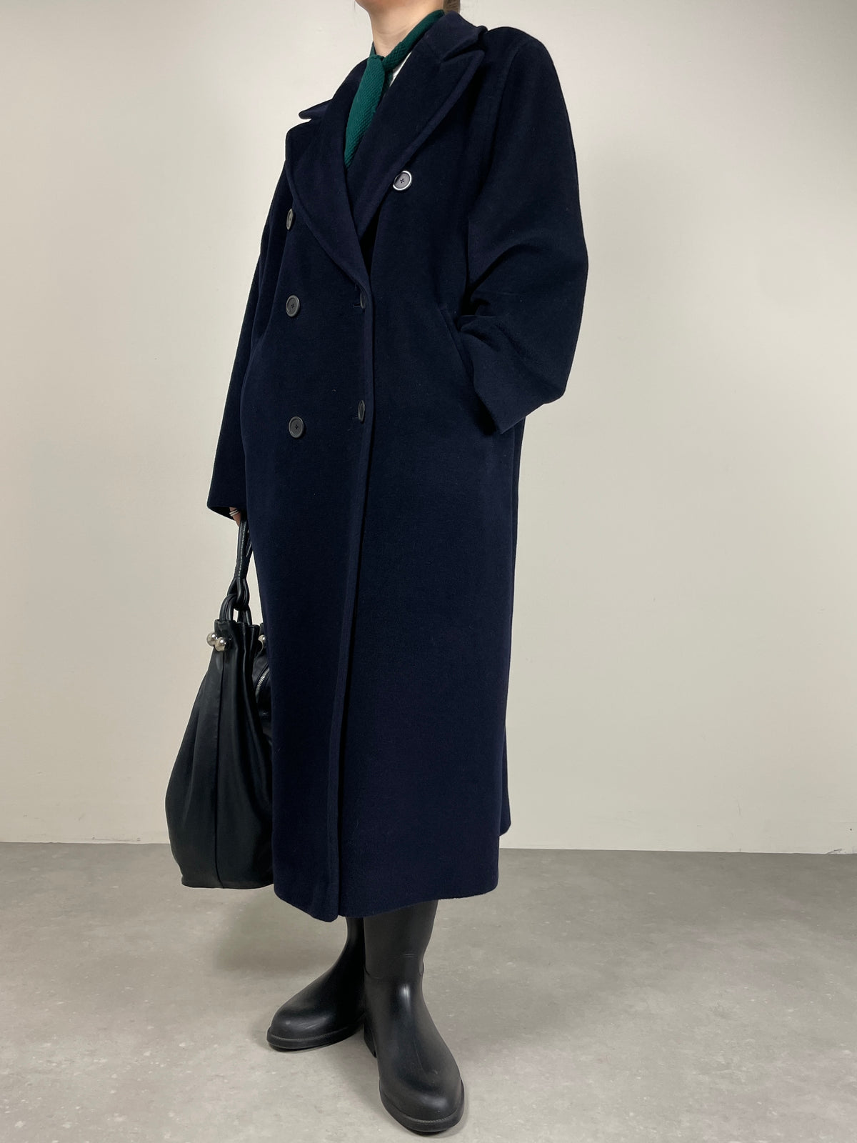 Cappotto a doppiopetto lungo blu in lana made in Italy