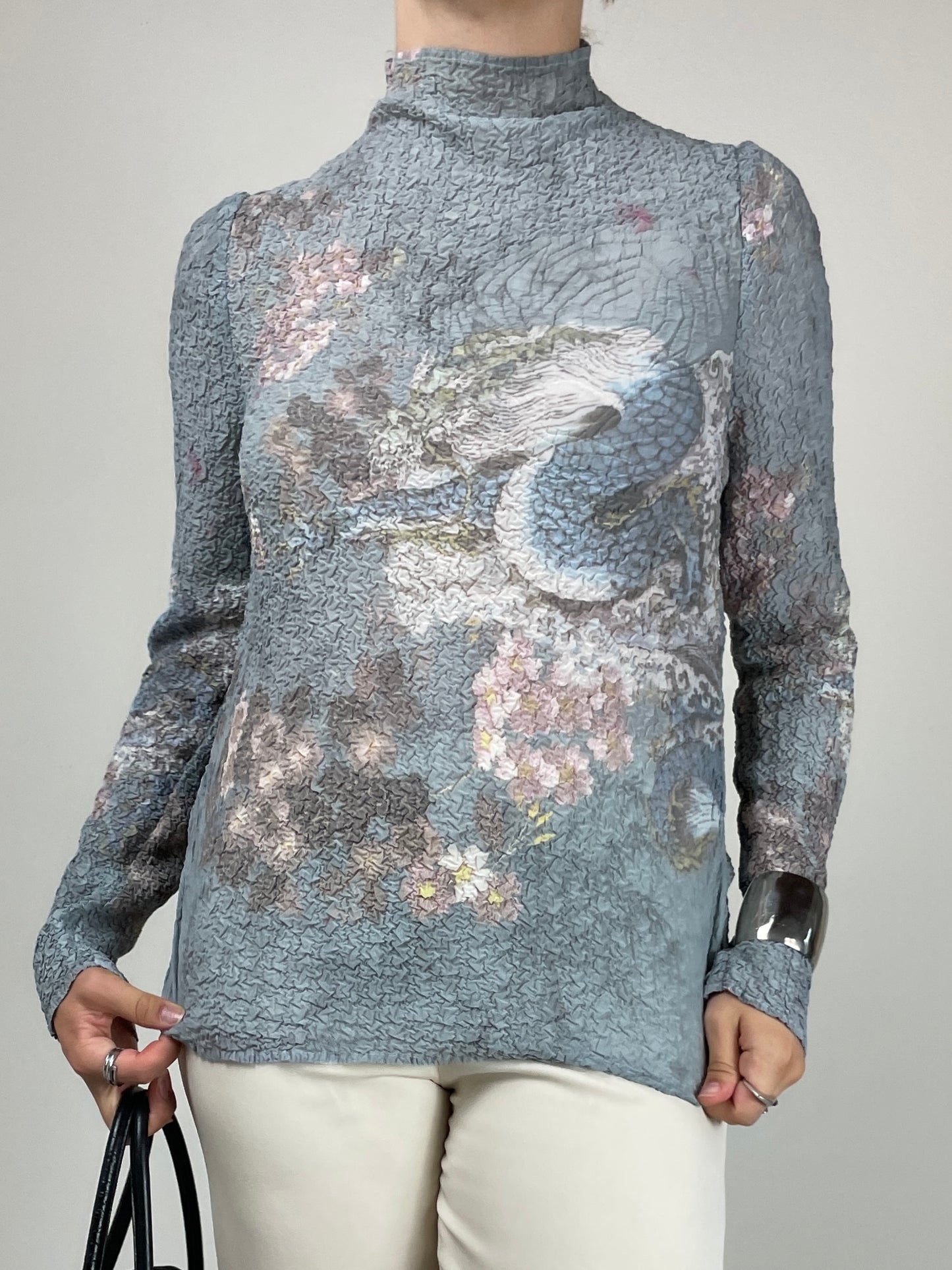 Top a fantasia in tessuto crinkle