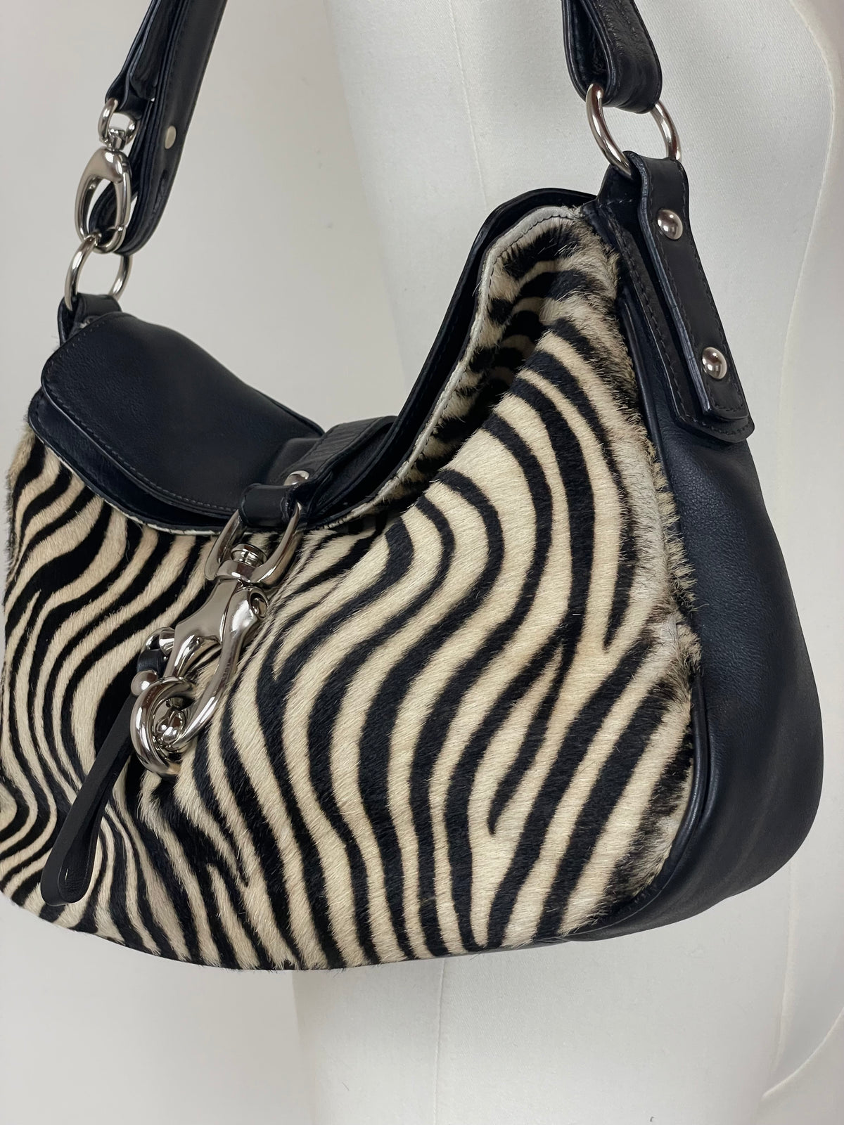 Borsa in vera pelle con pannello in cavallino zebrato