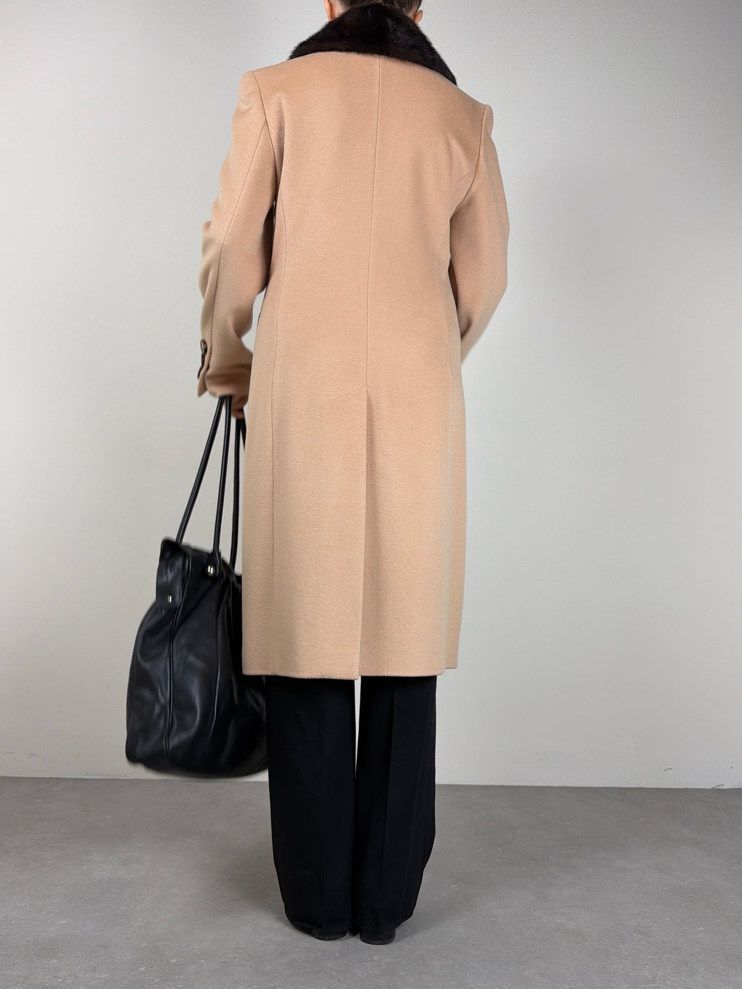 Cappotto vintage a doppiopetto in lana cashmere e angora
