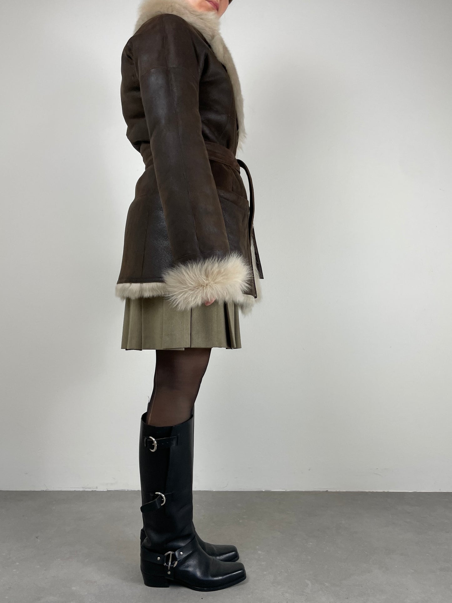 Shearling vintage marrone con pelliccia beige