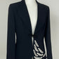 Blazer nero con ricamo intagliato