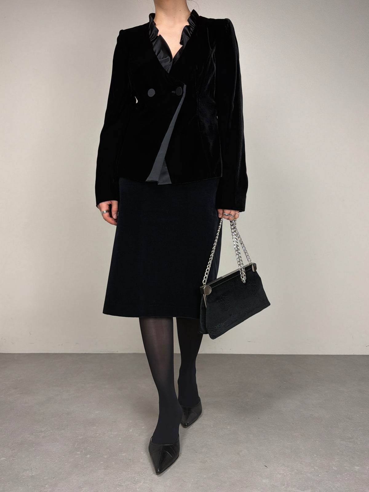 Armani Collezioni blazer in velluto nero con inserto in raso