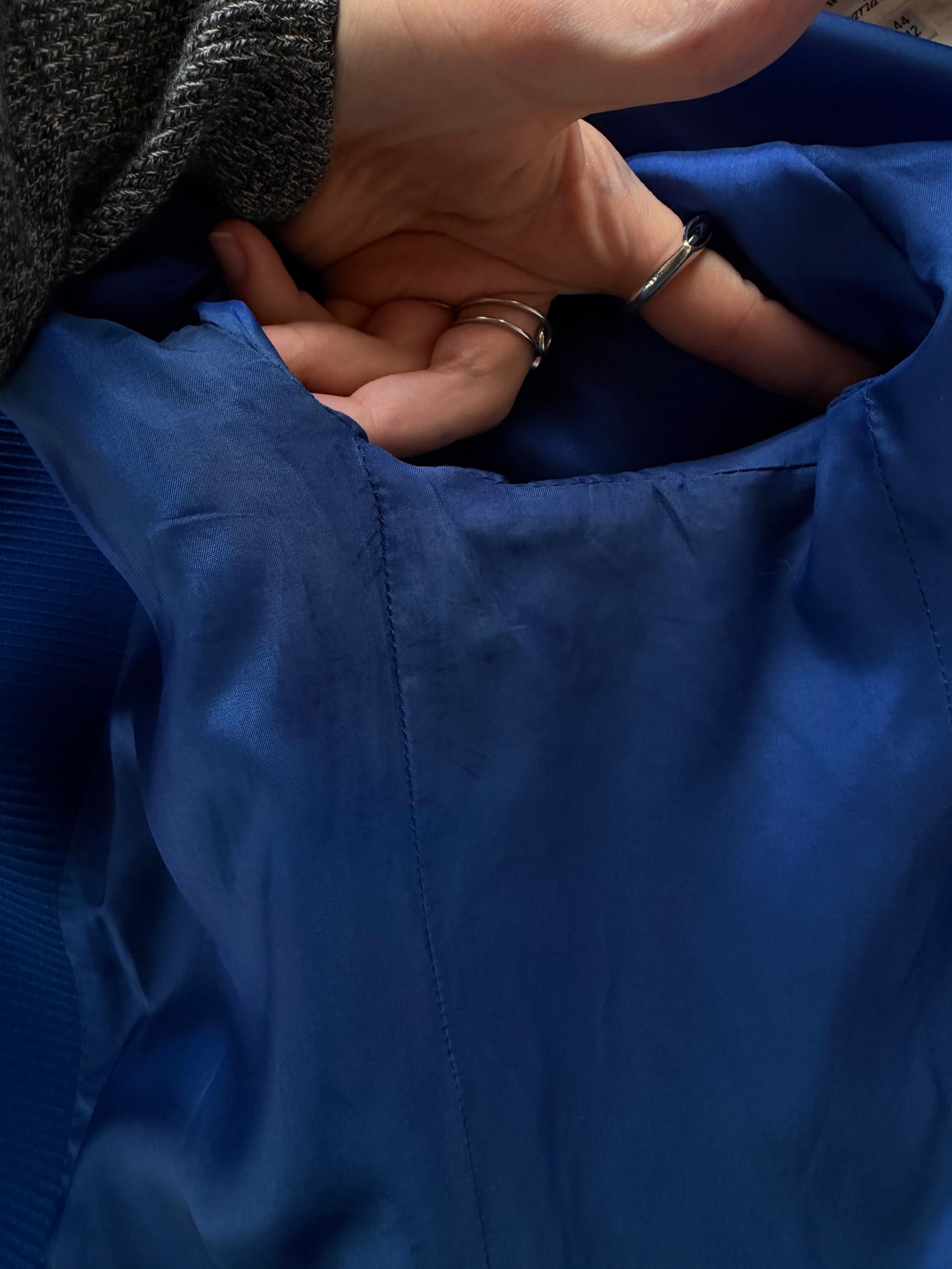 Yves Saint Laurent blazer iconico con i bottoni a cuore