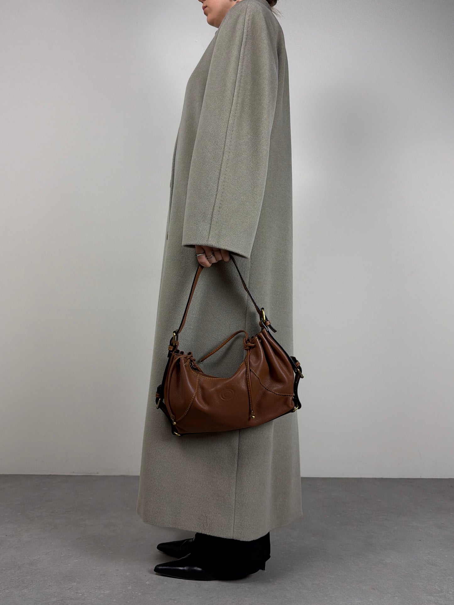 Cappotto lungo in pura lana vergine color grigio sabbia