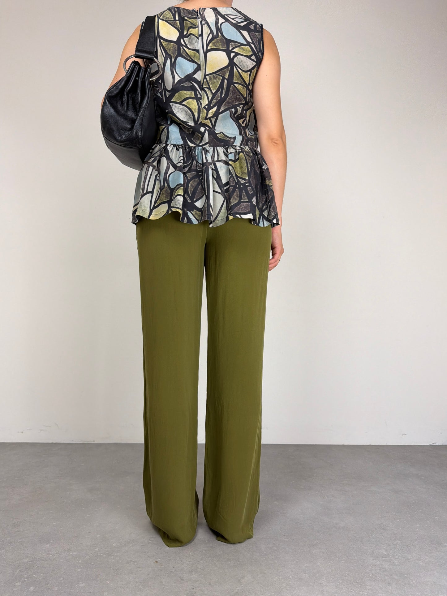Pantalone vintage in seta verde oliva
