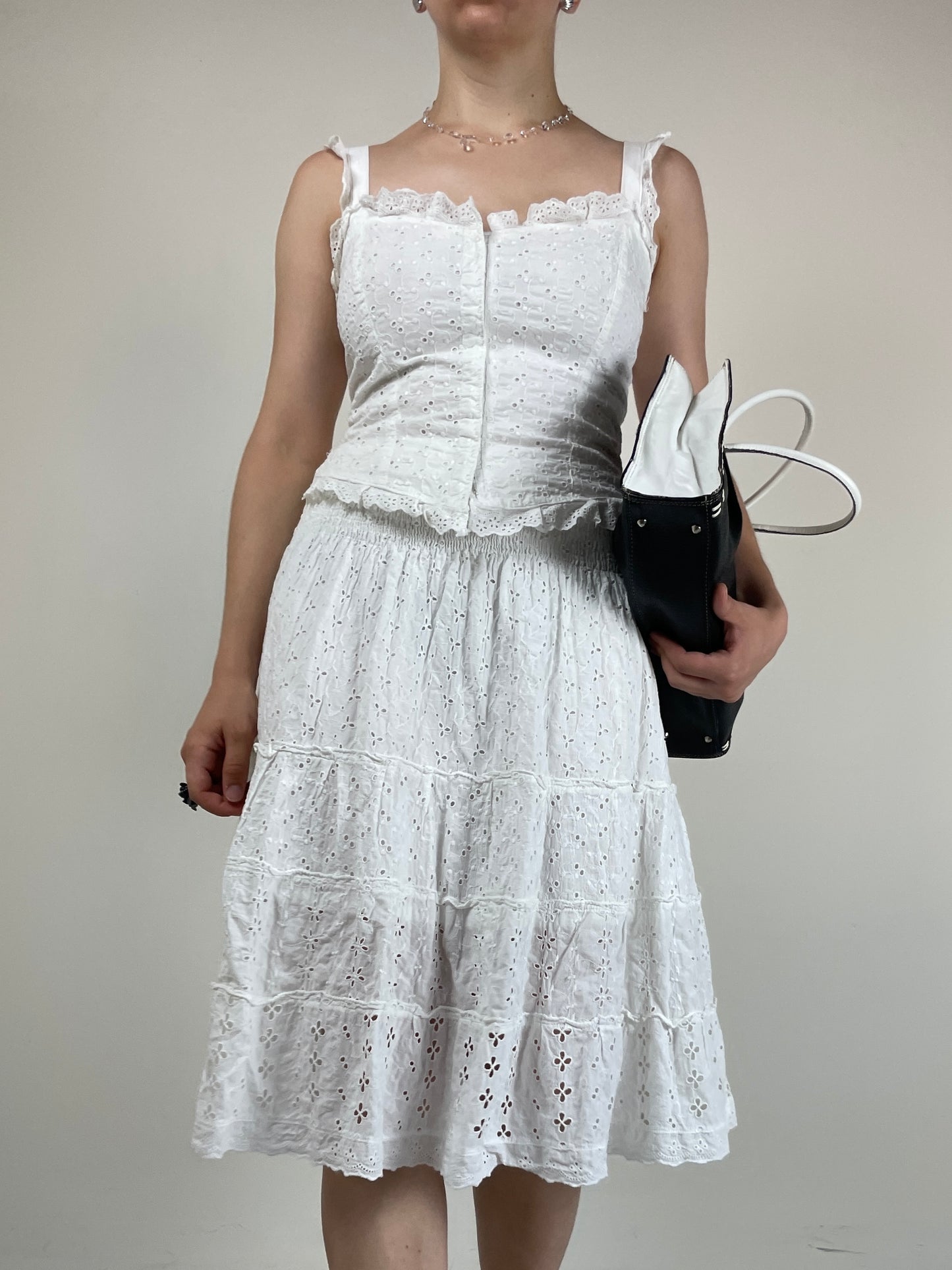 Set coordinato in cotone sangallo