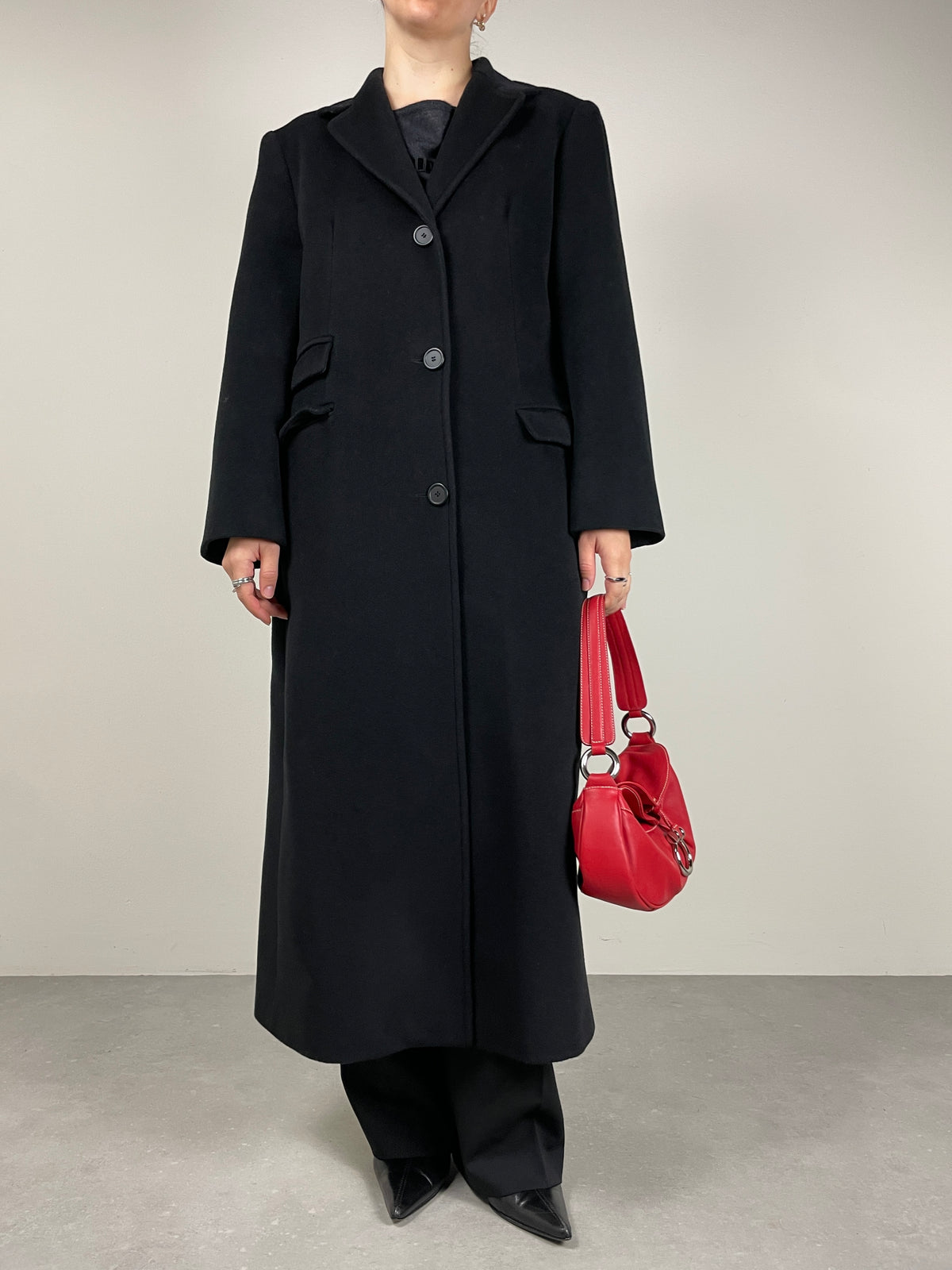 Cappotto lungo nero in beaver di pura lana