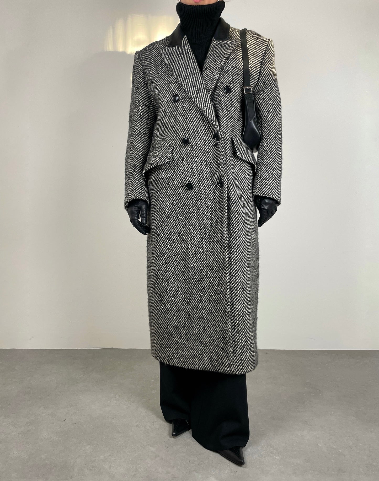 GUY LAROCHE wool coat