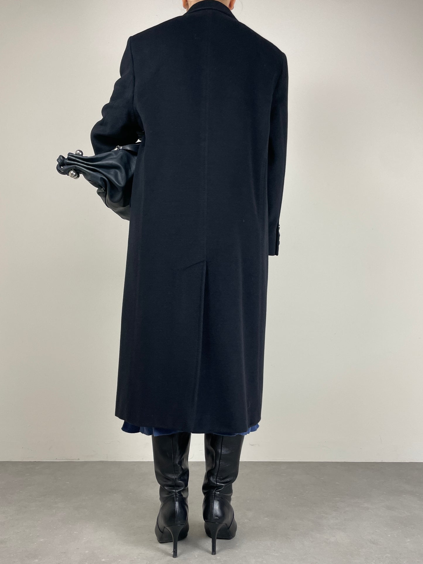 Cappotto a doppiopetto in lana, cashmere e ancora blu scuro