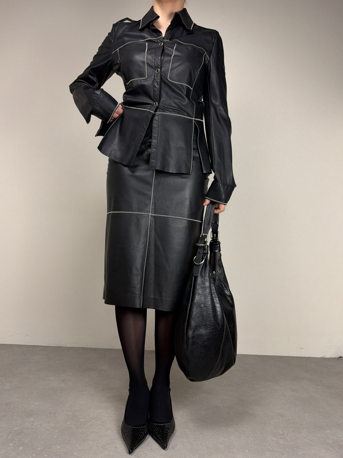 Tailleur in vera pelle