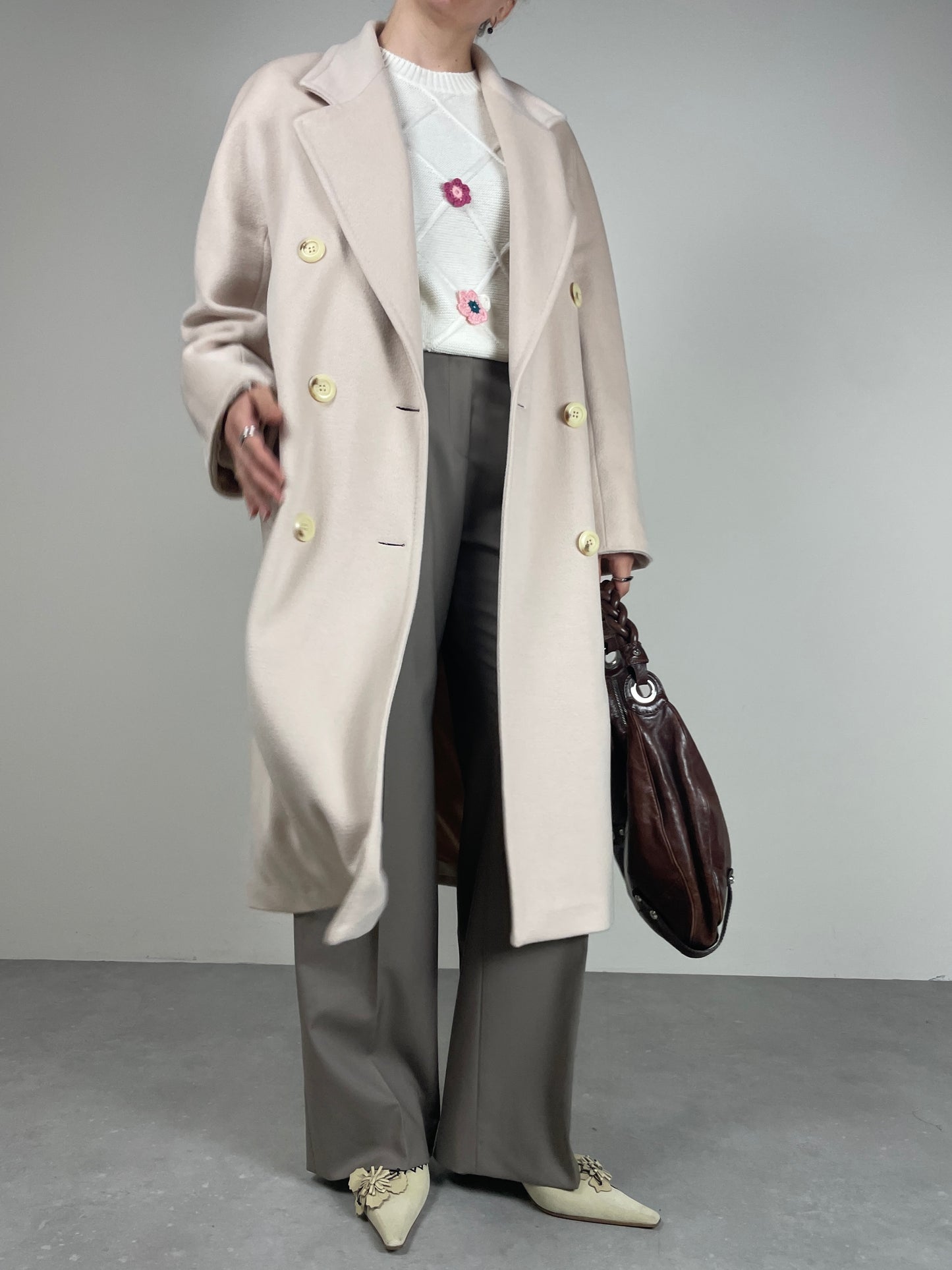 Cappotto in beaver di lana angora e cashmere color cipria