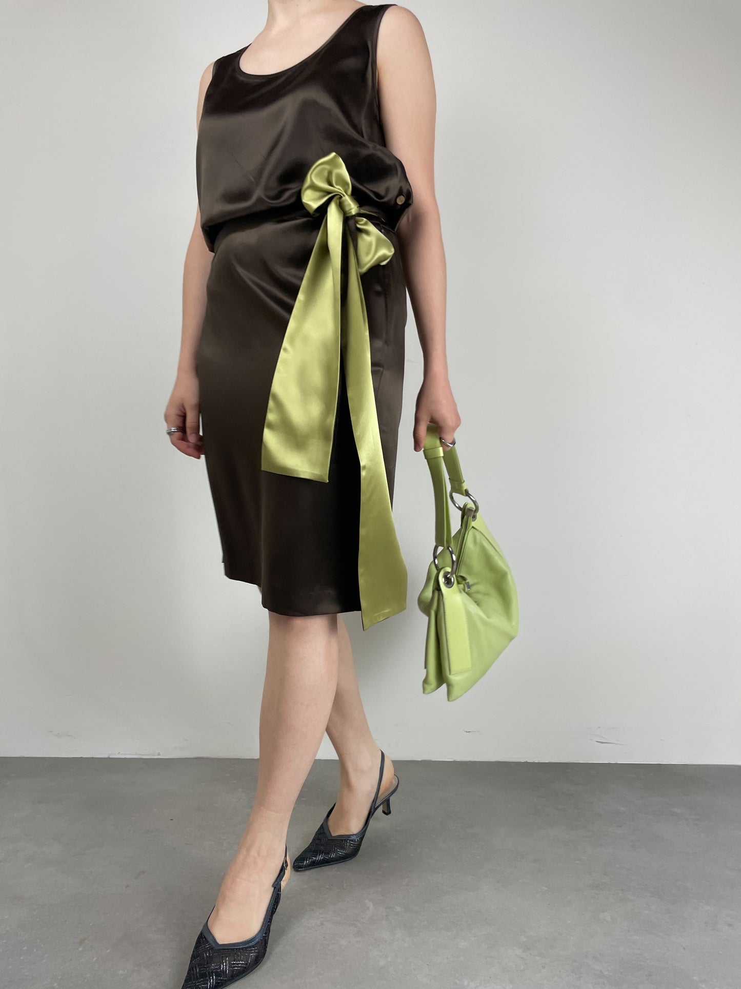 Abito in pura seta marrone e verde