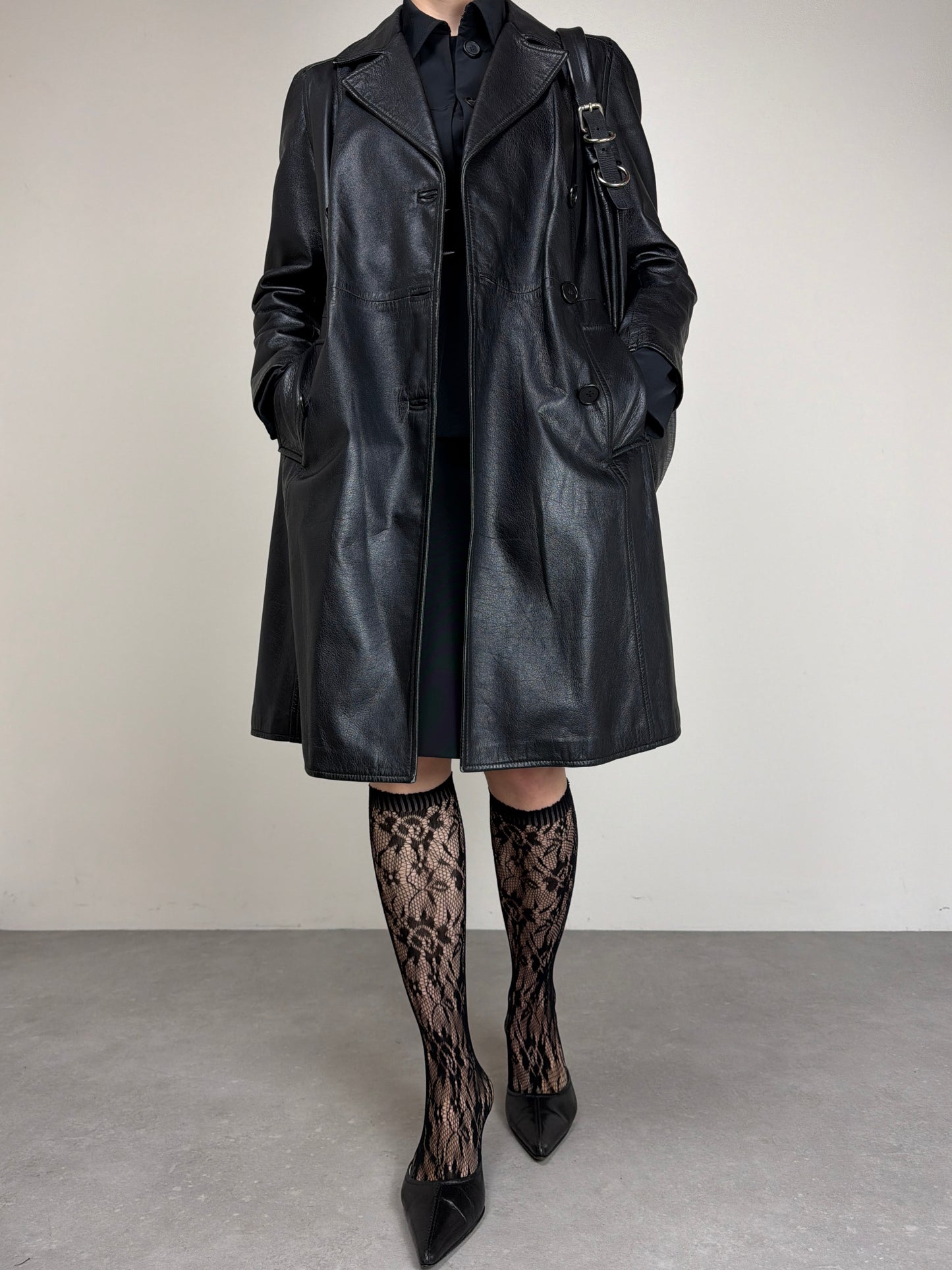Trench vintage in vera pelle a doppiopetto