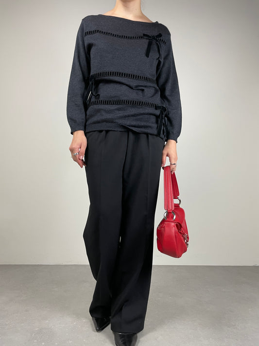 Maglione in pura lana con fiocchi