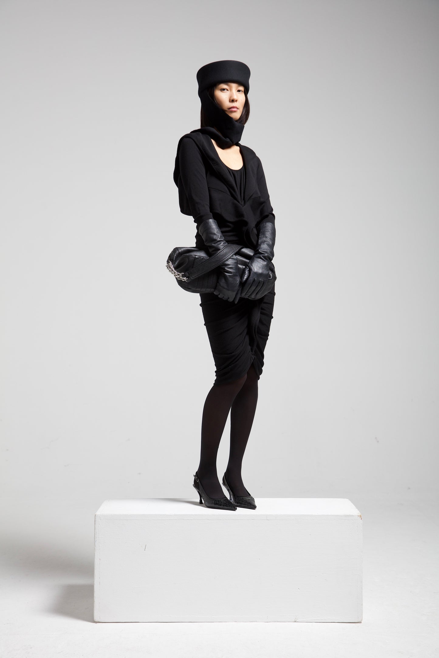 GIVENCHY Pre-Fall 2013 abito in lana
