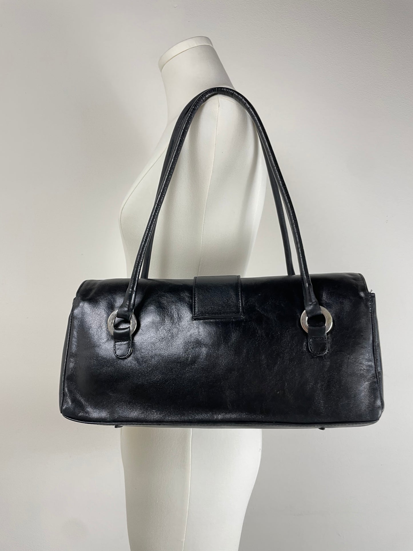 Borsa a spalla in vera pelle verniciata