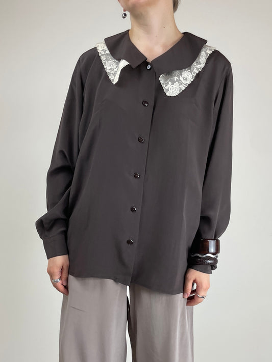 Camicia in pura seta con colletto in pizzo