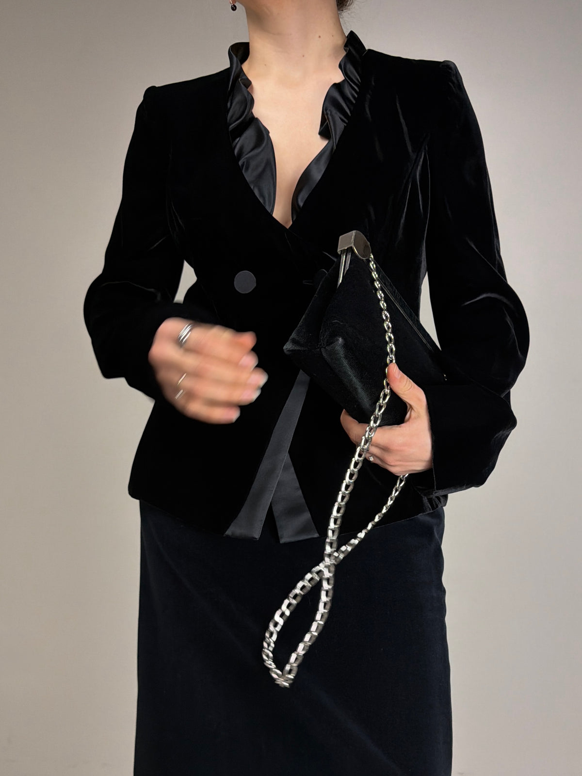 Armani Collezioni blazer in velluto nero con inserto in raso