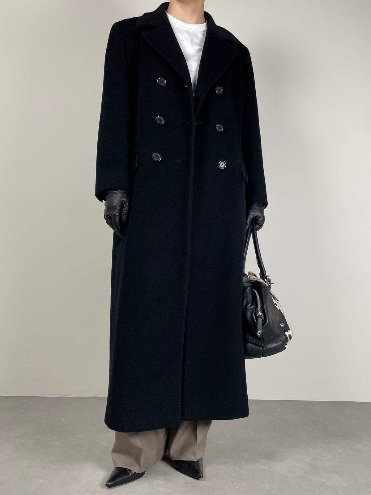 Cappotto lungo doppiopetto in beaver di lana, cashmere e angora