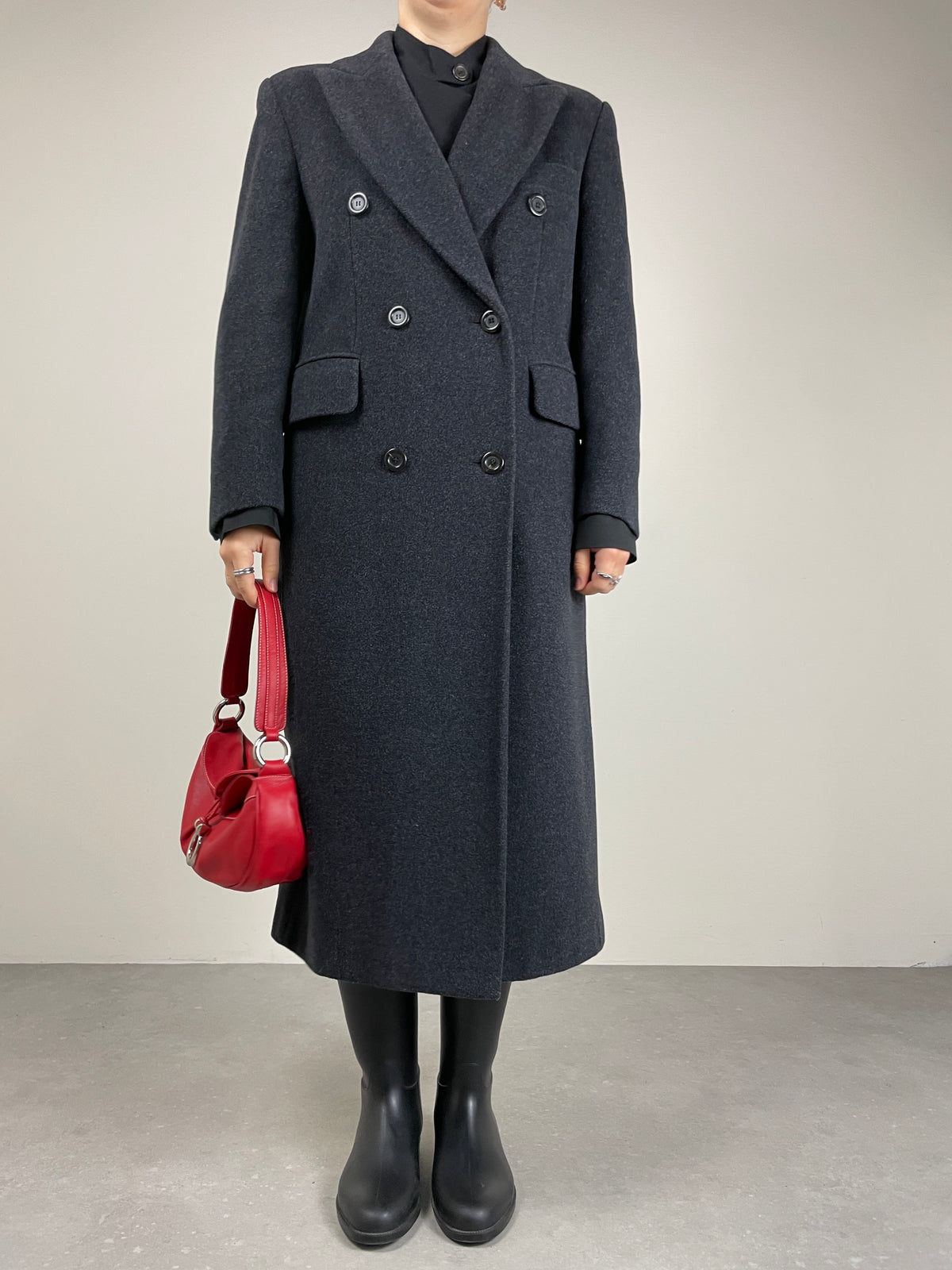 Cappotto lungo a doppiopetto in lana color grigio