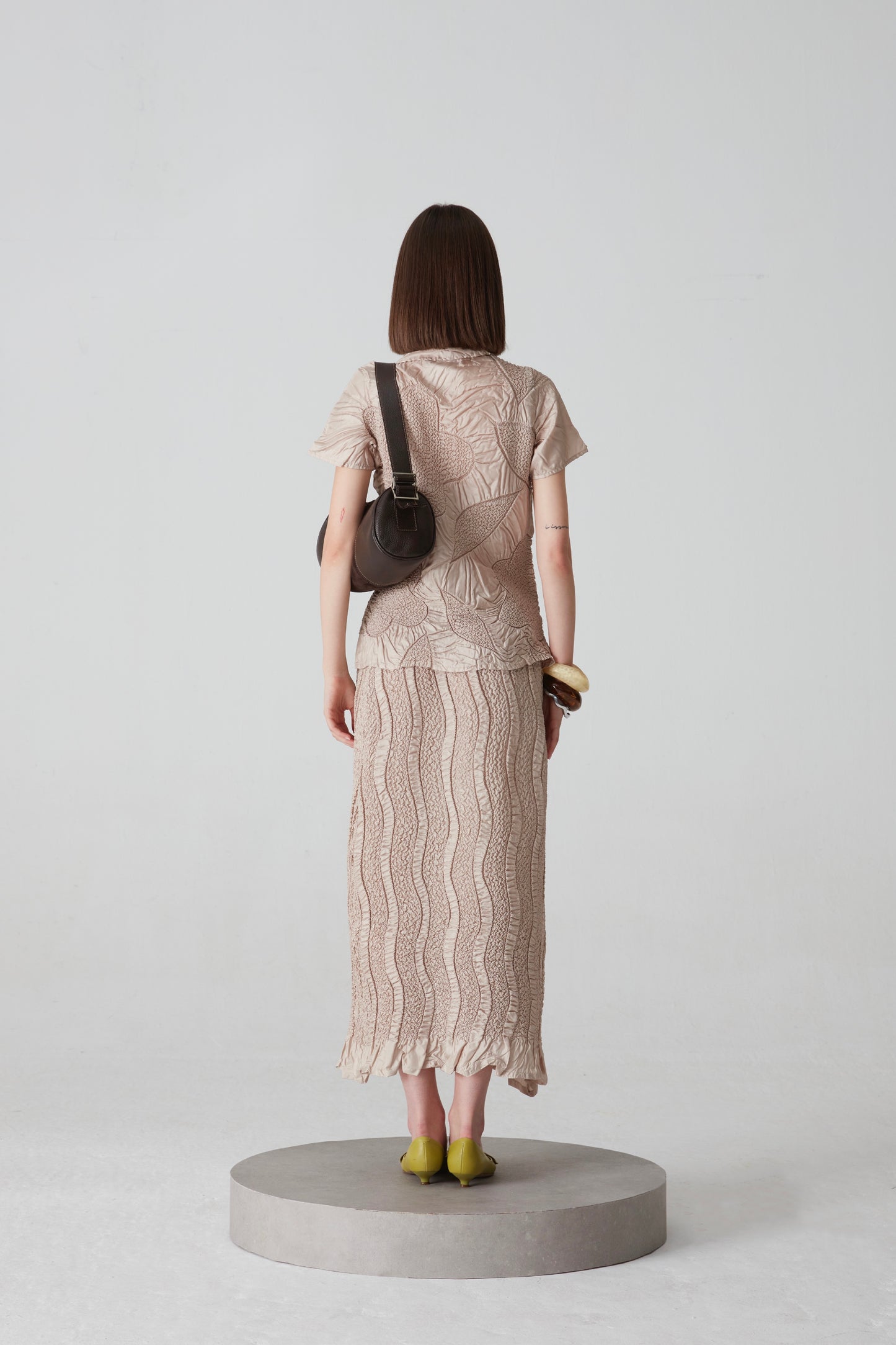 YOSHIKI HISHINUMA coordinato camicia e gonna