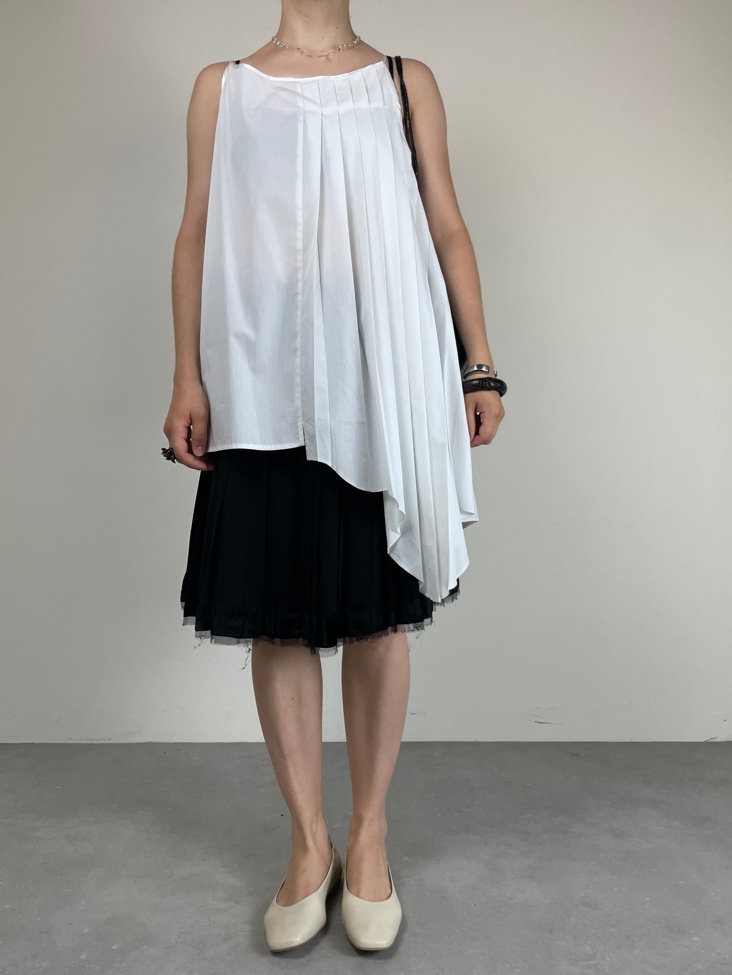 Top asimmetrico MM6 Maison Martin Margiela