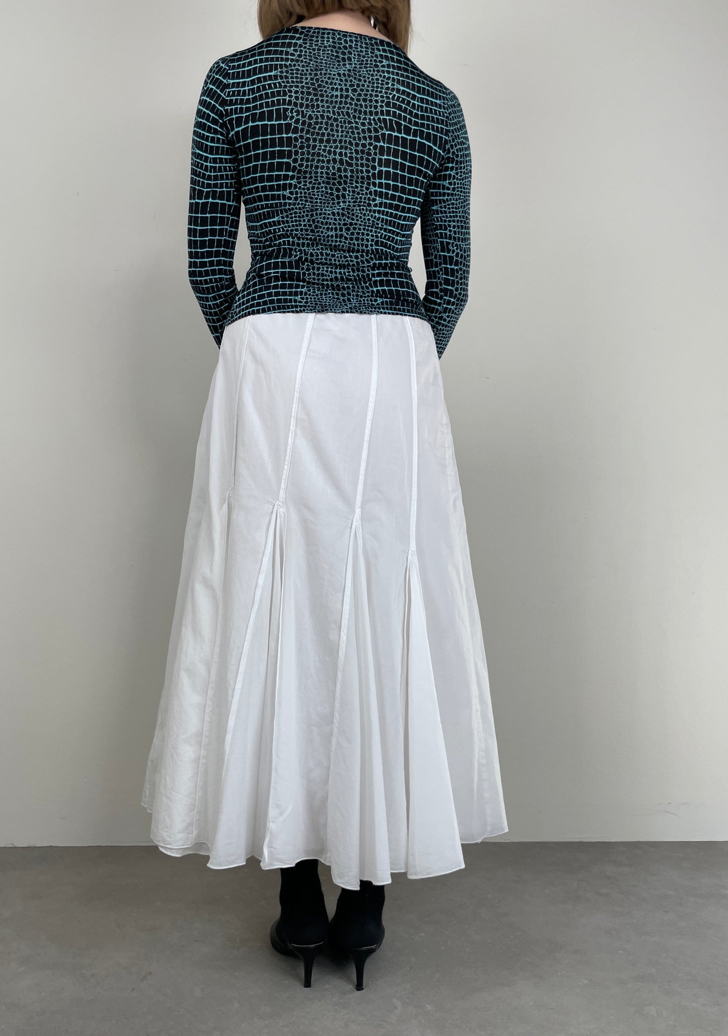 Asymmetric midi cotton skirt