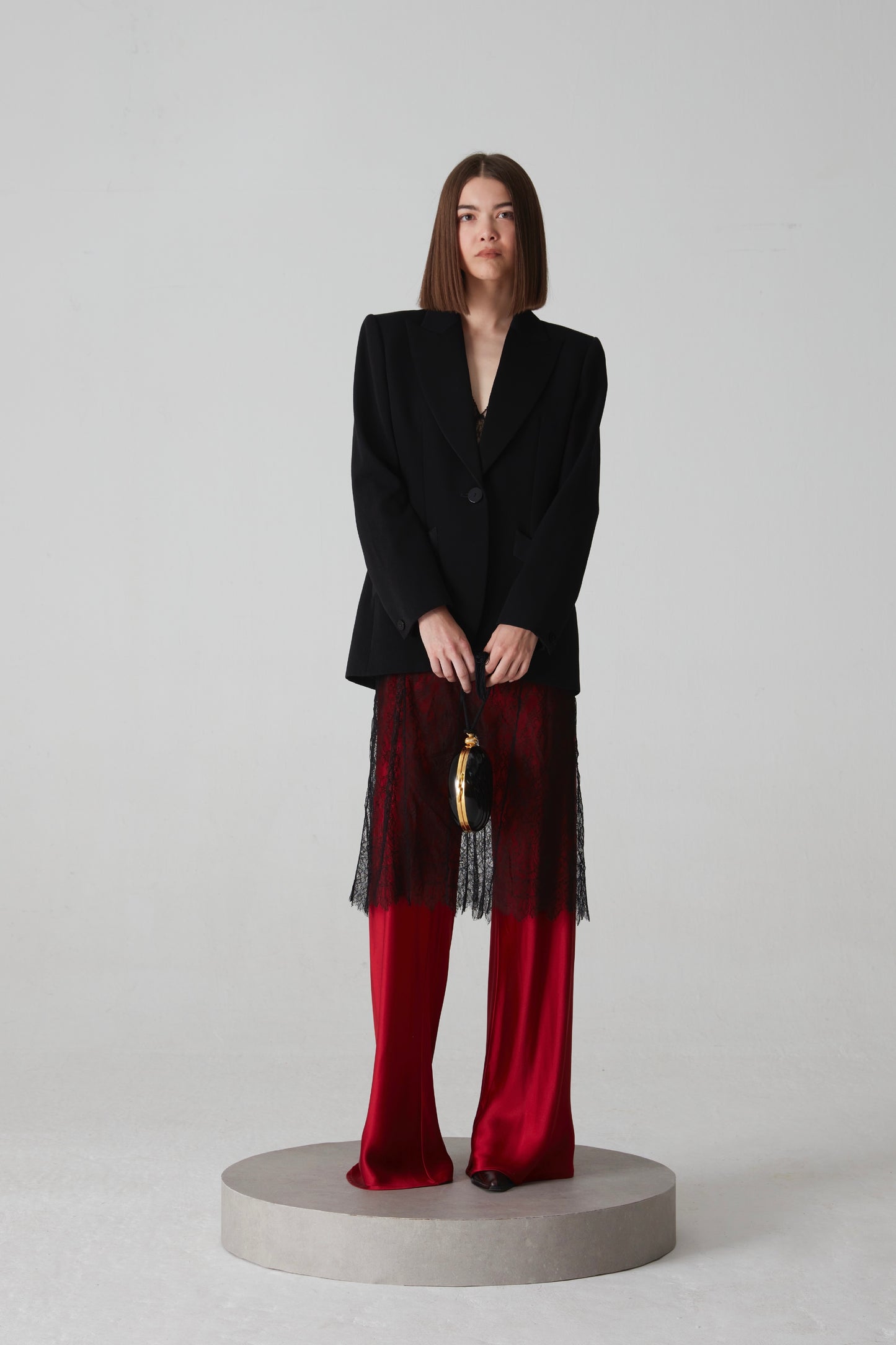 Pantalone in pura seta tagliato in sbieco