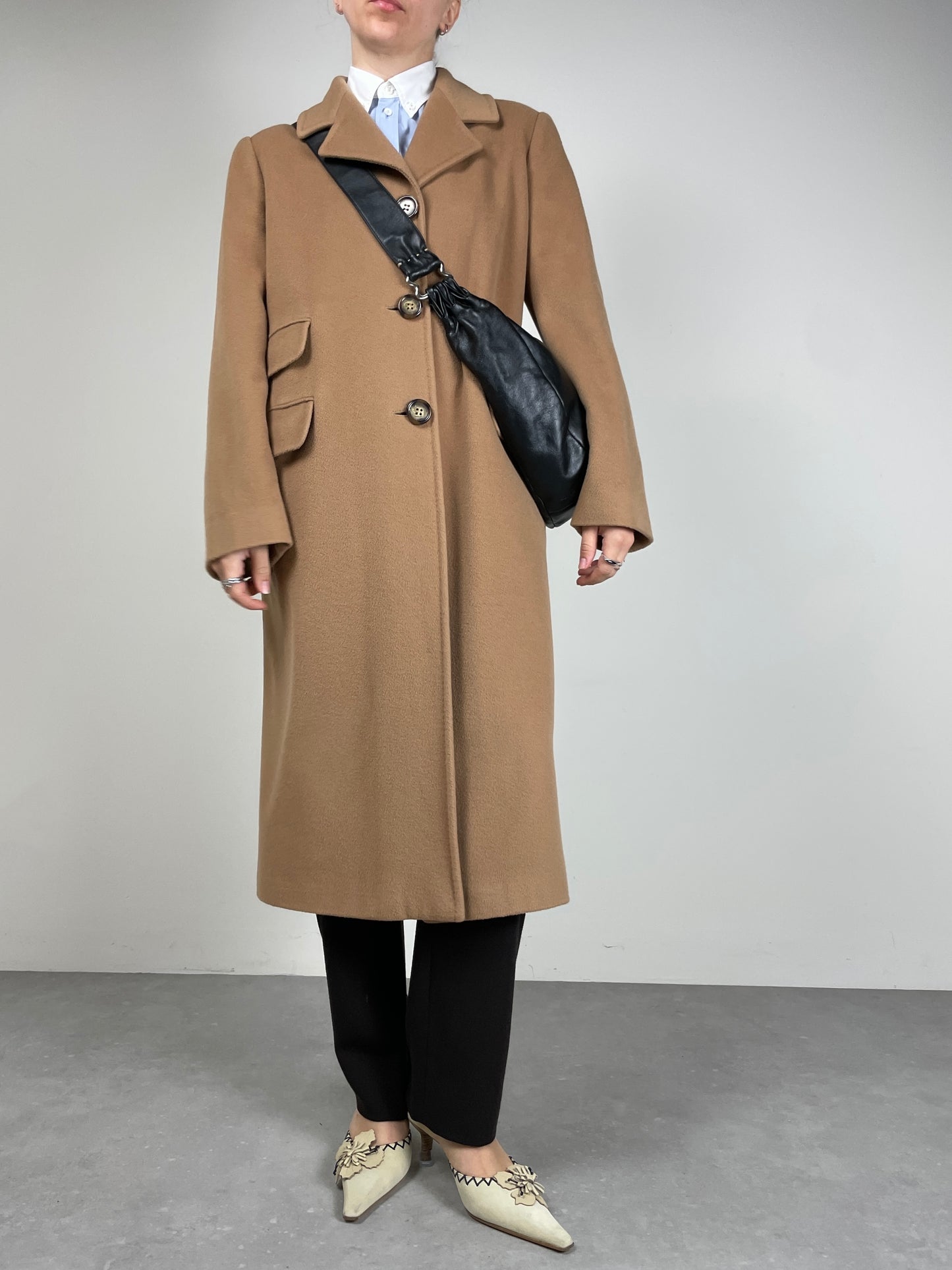 Cappotto in pura lana color cammello Made in Italy